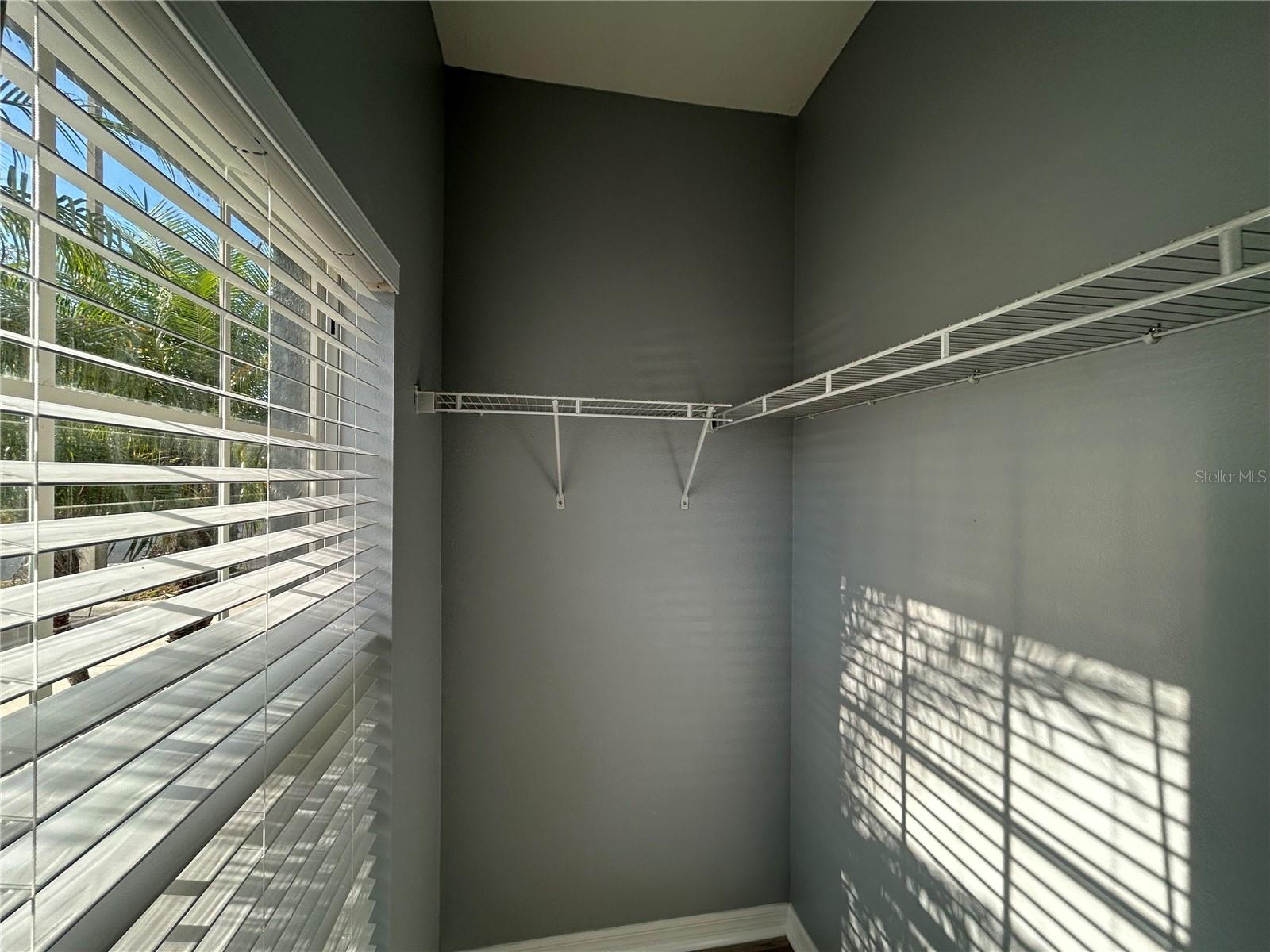 Image 12 of 33 For 12978 Kings Crossing Drive