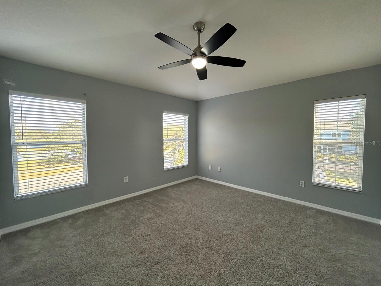 Image 19 of 33 For 12978 Kings Crossing Drive