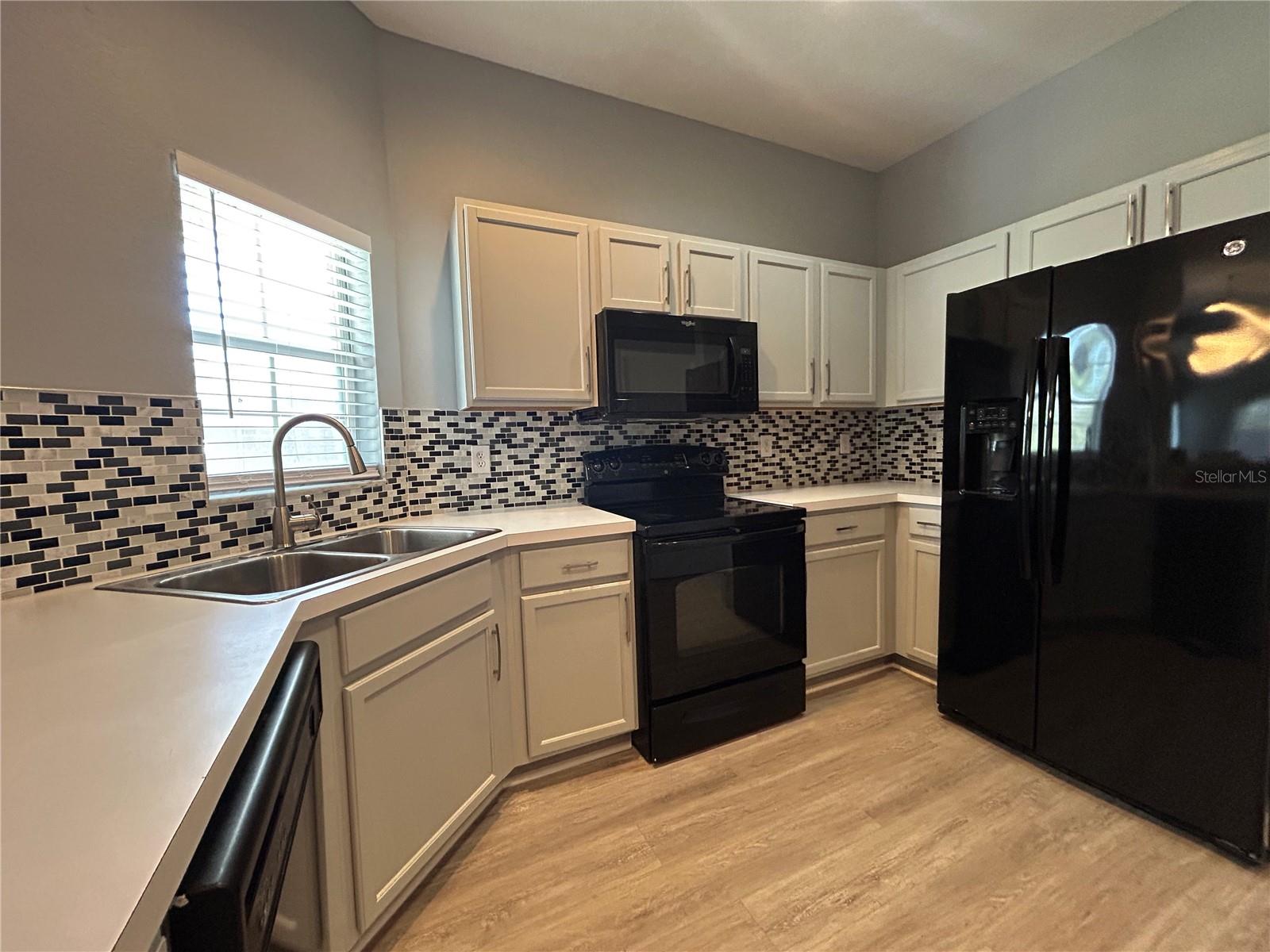 Image 6 of 33 For 12978 Kings Crossing Drive