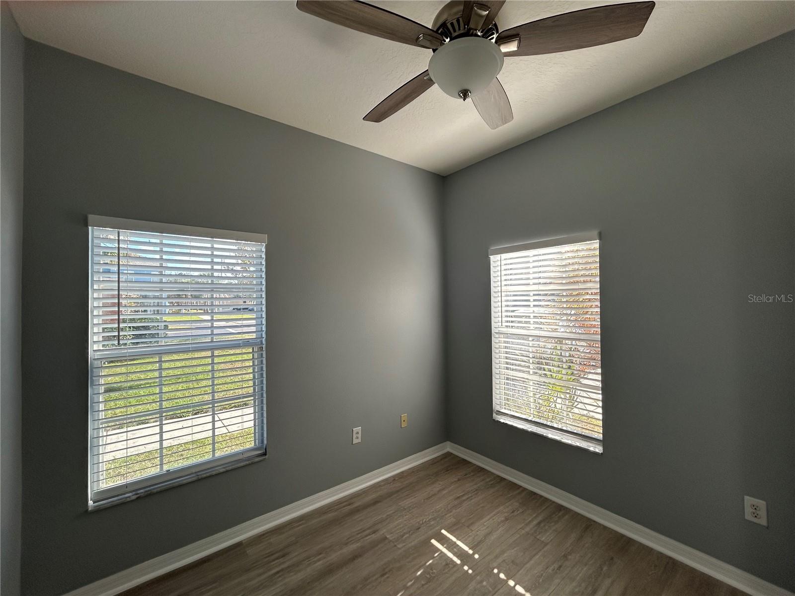 Image 9 of 33 For 12978 Kings Crossing Drive