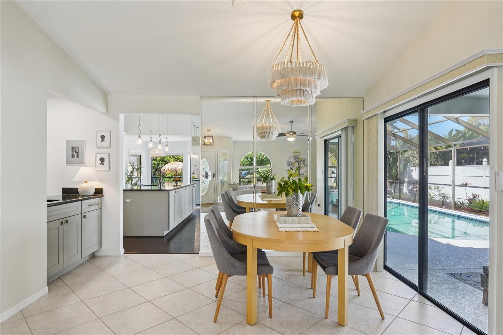 Image 11 of 56 For 2474 Islander Court