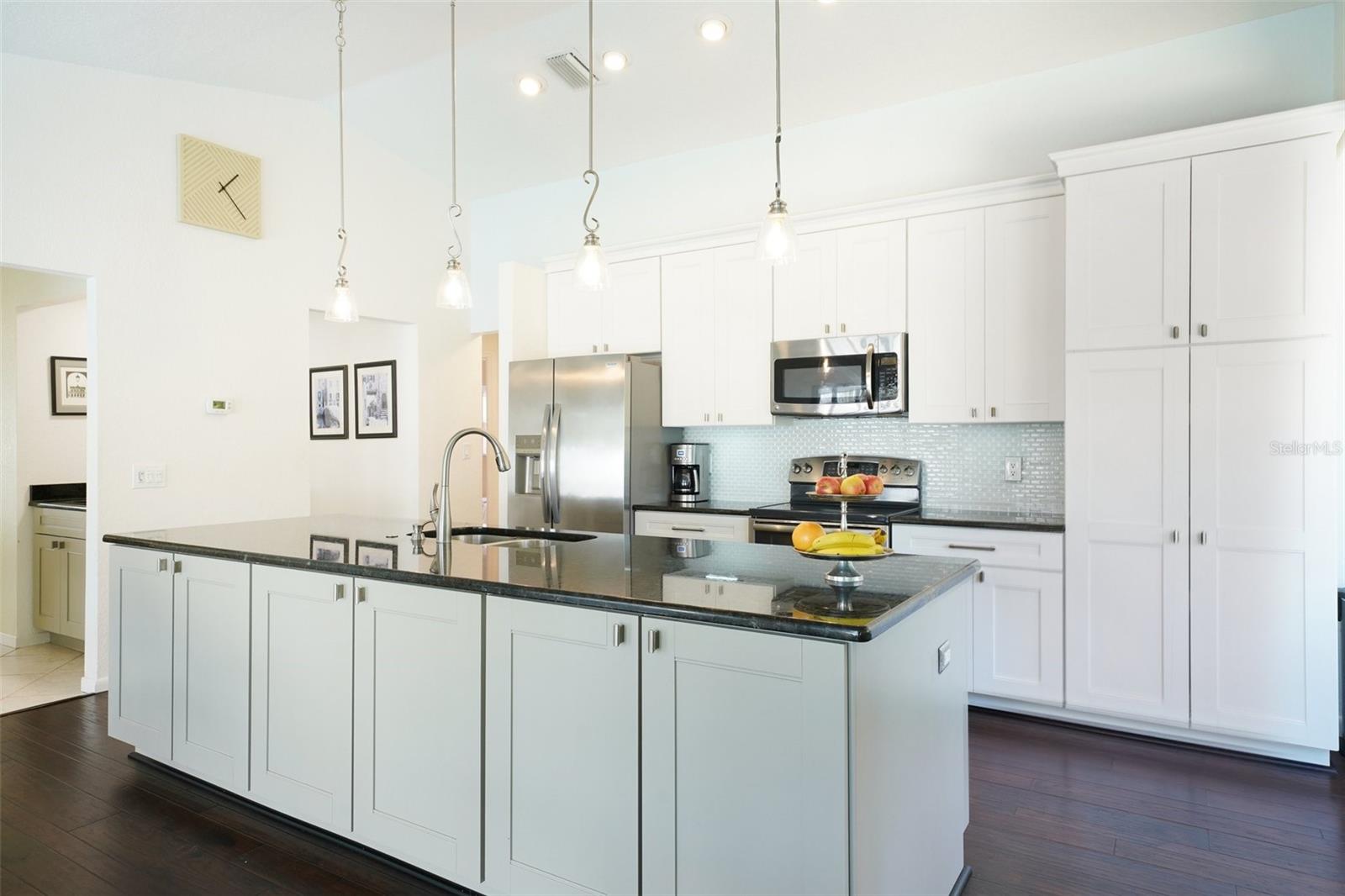 Image 16 of 56 For 2474 Islander Court