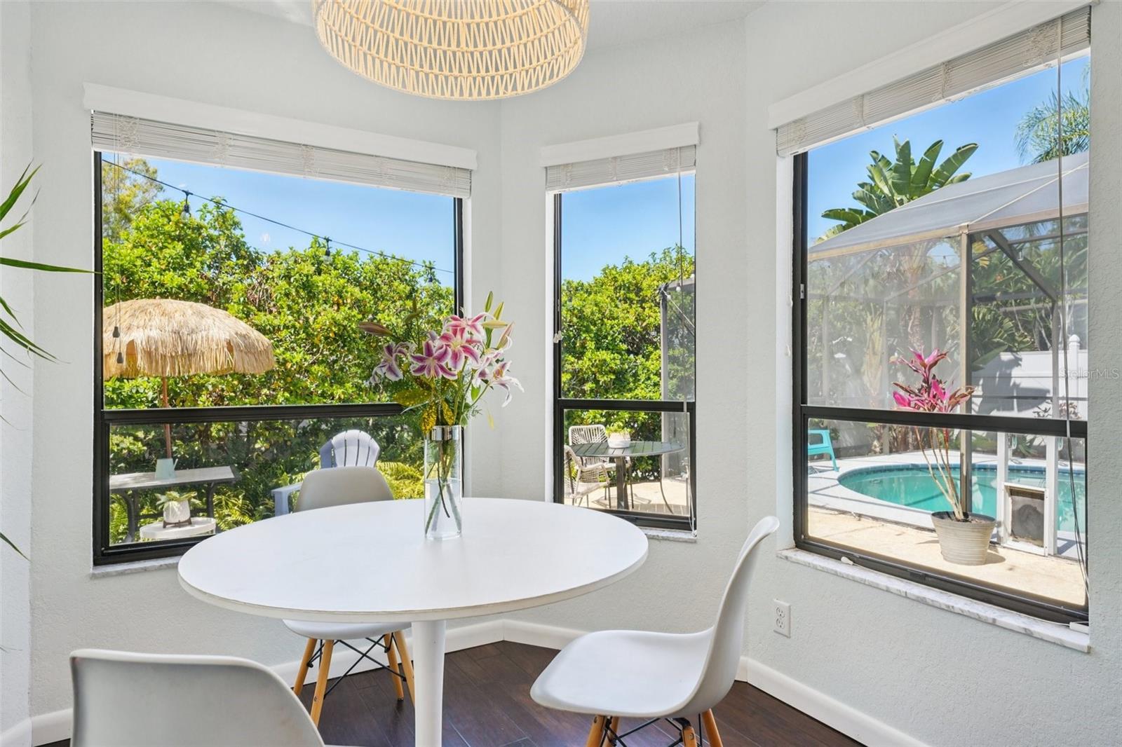 Image 23 of 56 For 2474 Islander Court