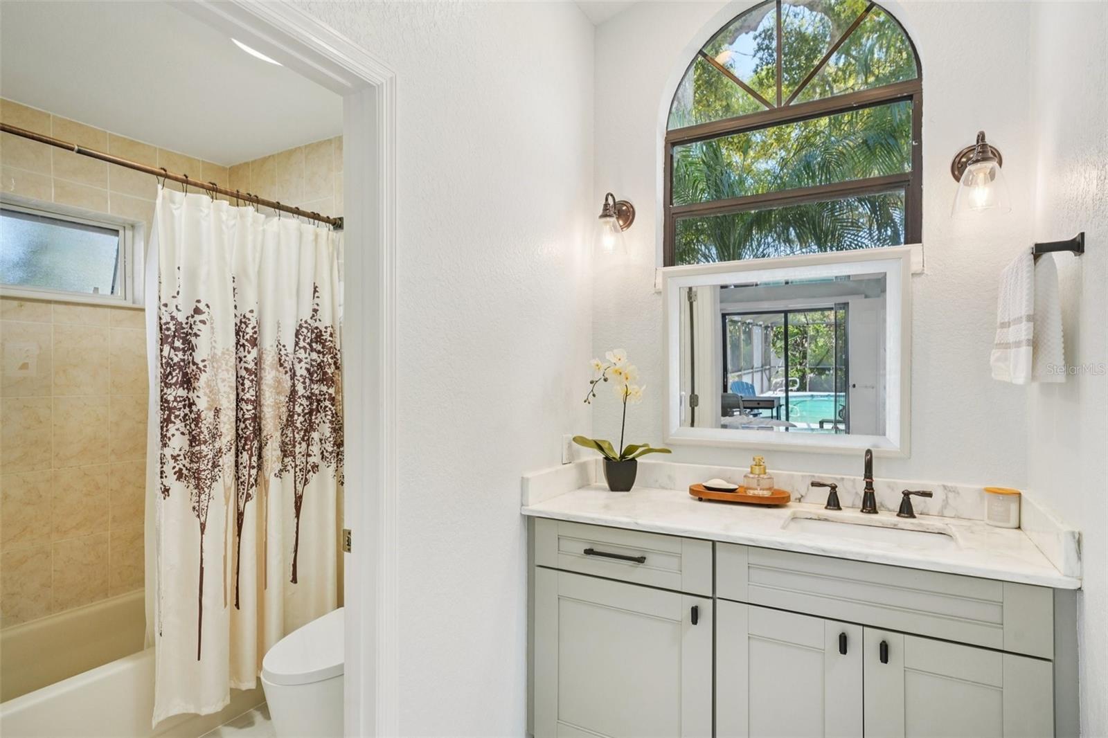 Image 30 of 56 For 2474 Islander Court