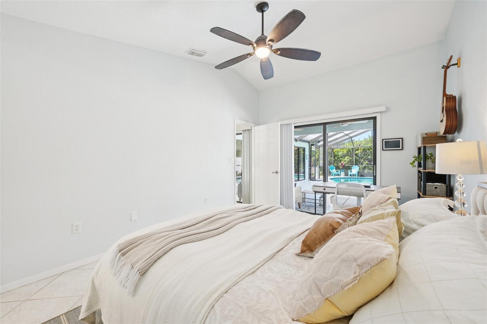 Image 32 of 56 For 2474 Islander Court