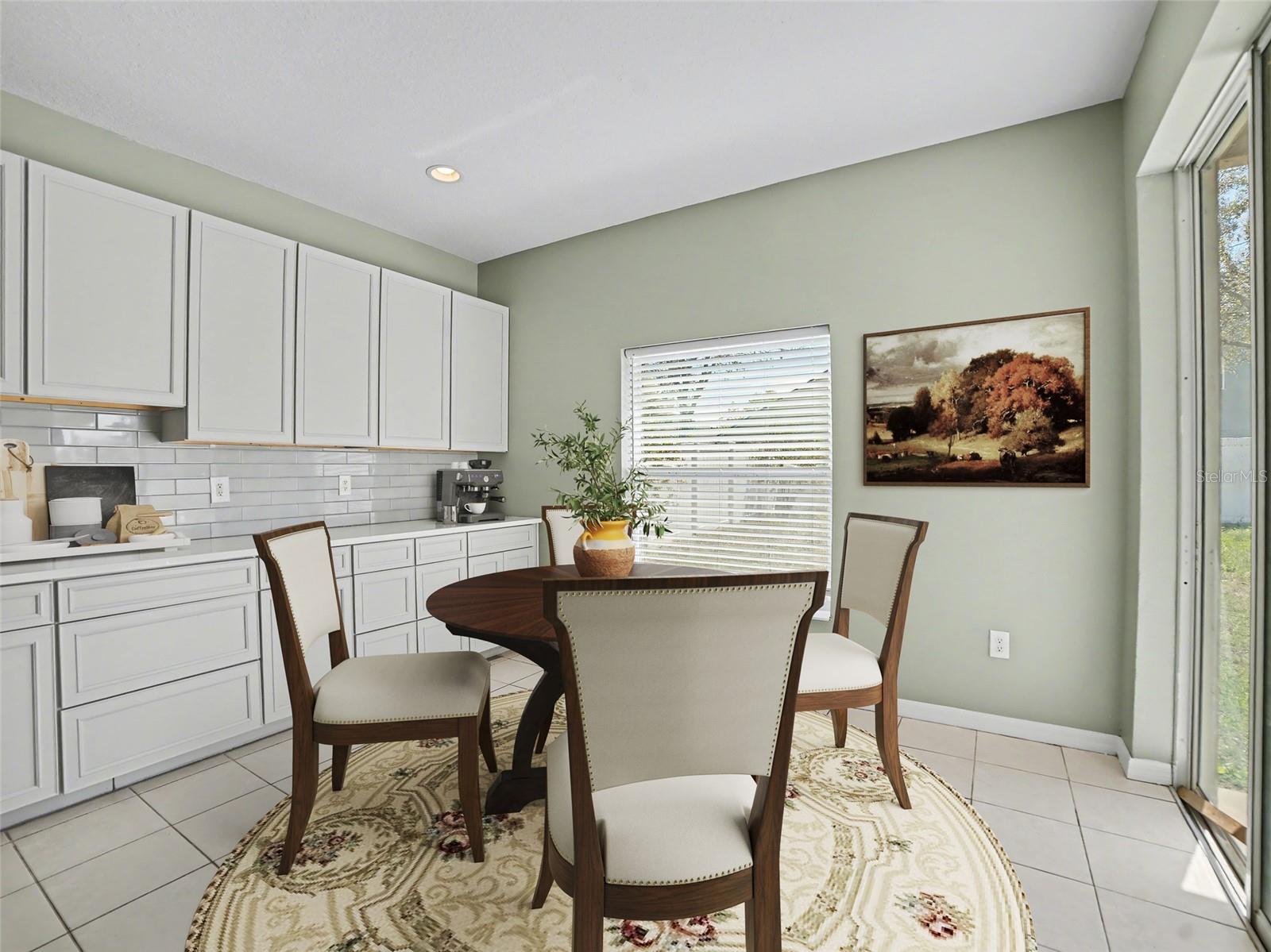 Image 8 of 28 For 8444 Carriage Pointe Drive