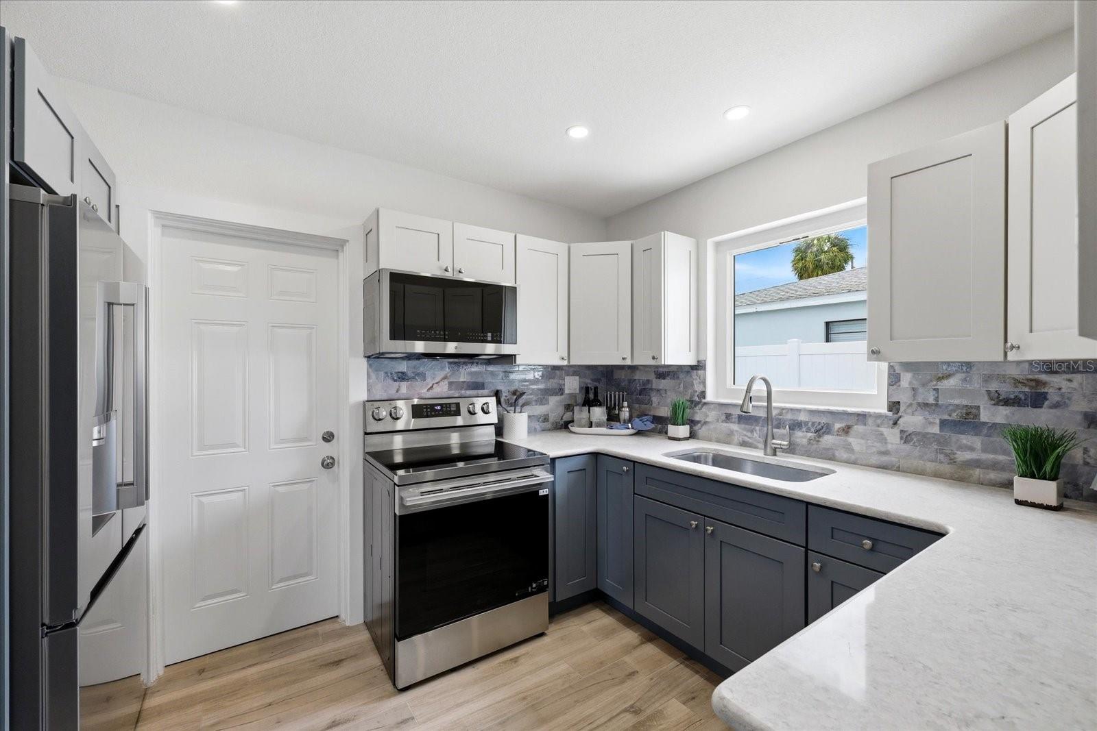 Image 20 of 56 For 105 3rd Street