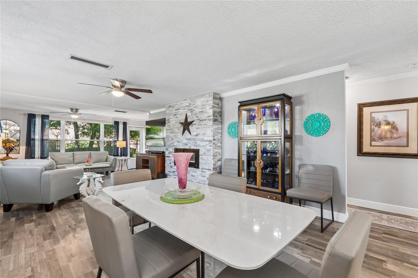 Image 12 of 77 For 5501 80th Street N 102