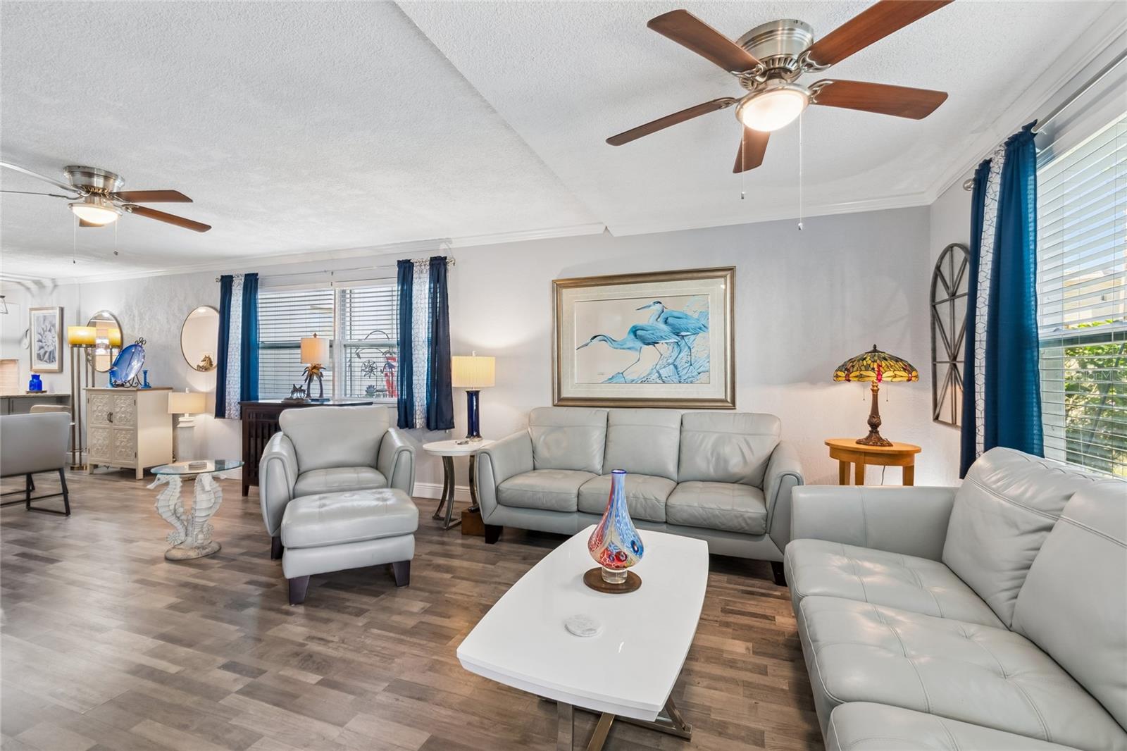 Image 20 of 77 For 5501 80th Street N 102