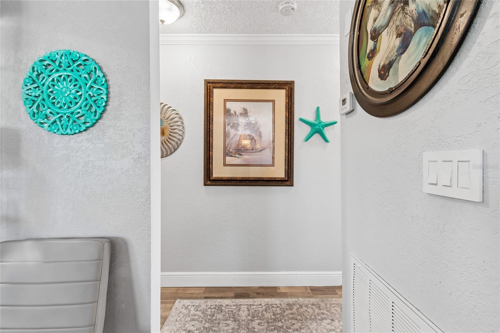 Image 22 of 77 For 5501 80th Street N 102