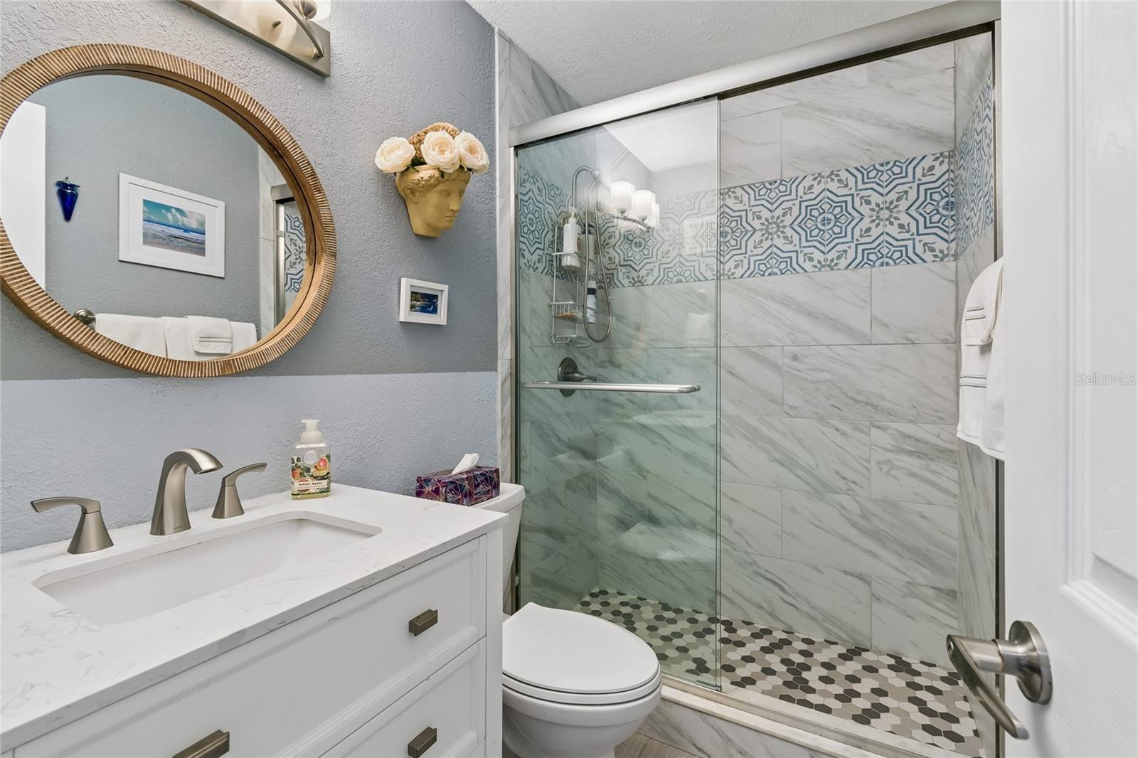 Image 31 of 77 For 5501 80th Street N 102