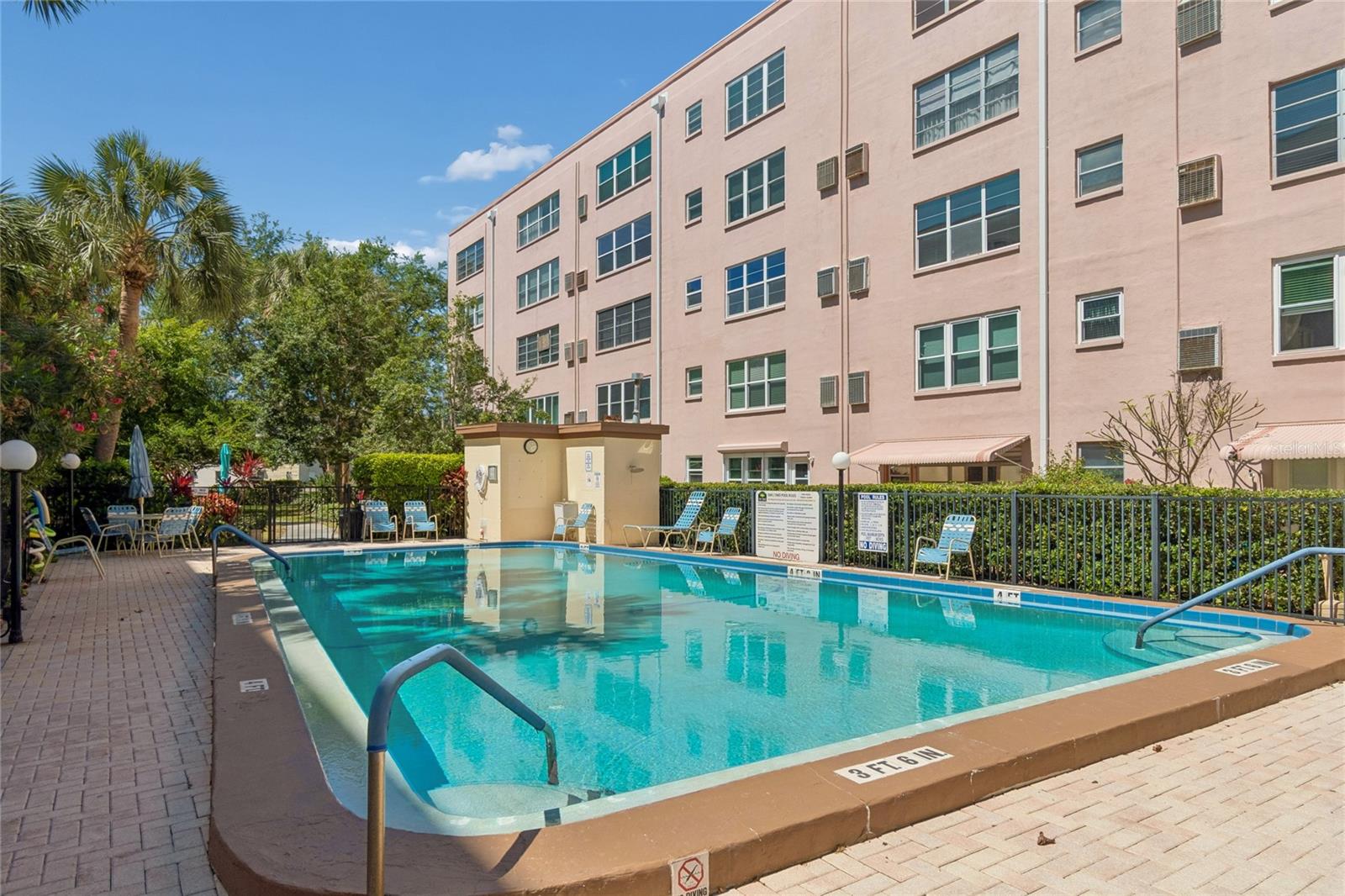 Image 43 of 77 For 5501 80th Street N 102