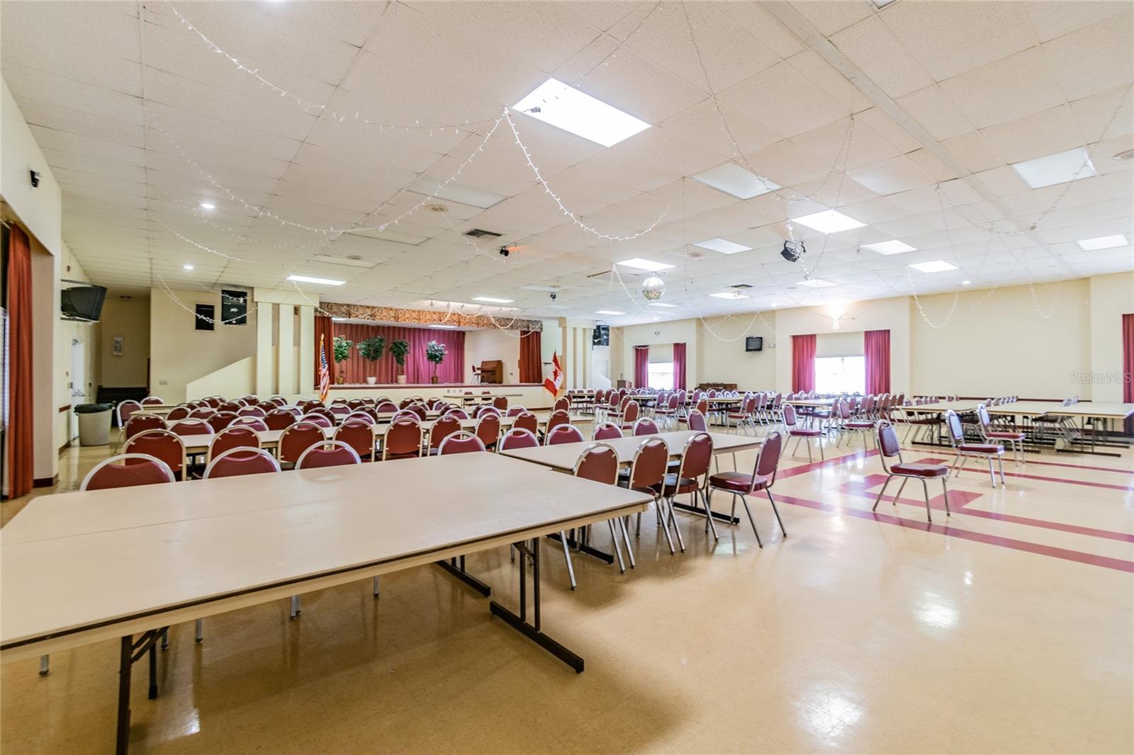 Image 57 of 77 For 5501 80th Street N 102