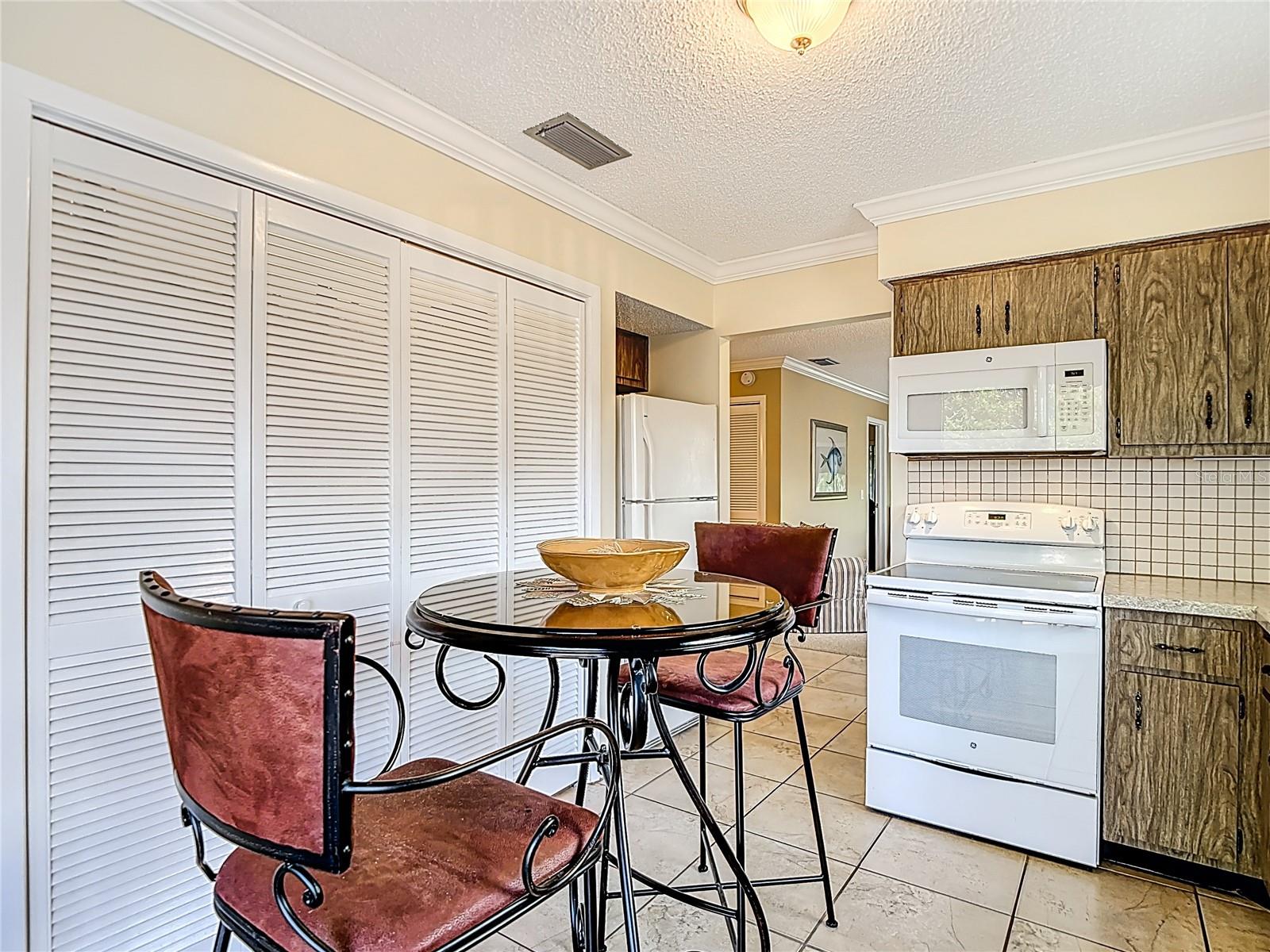 Image 20 of 81 For 12820 Wedgewood Way D