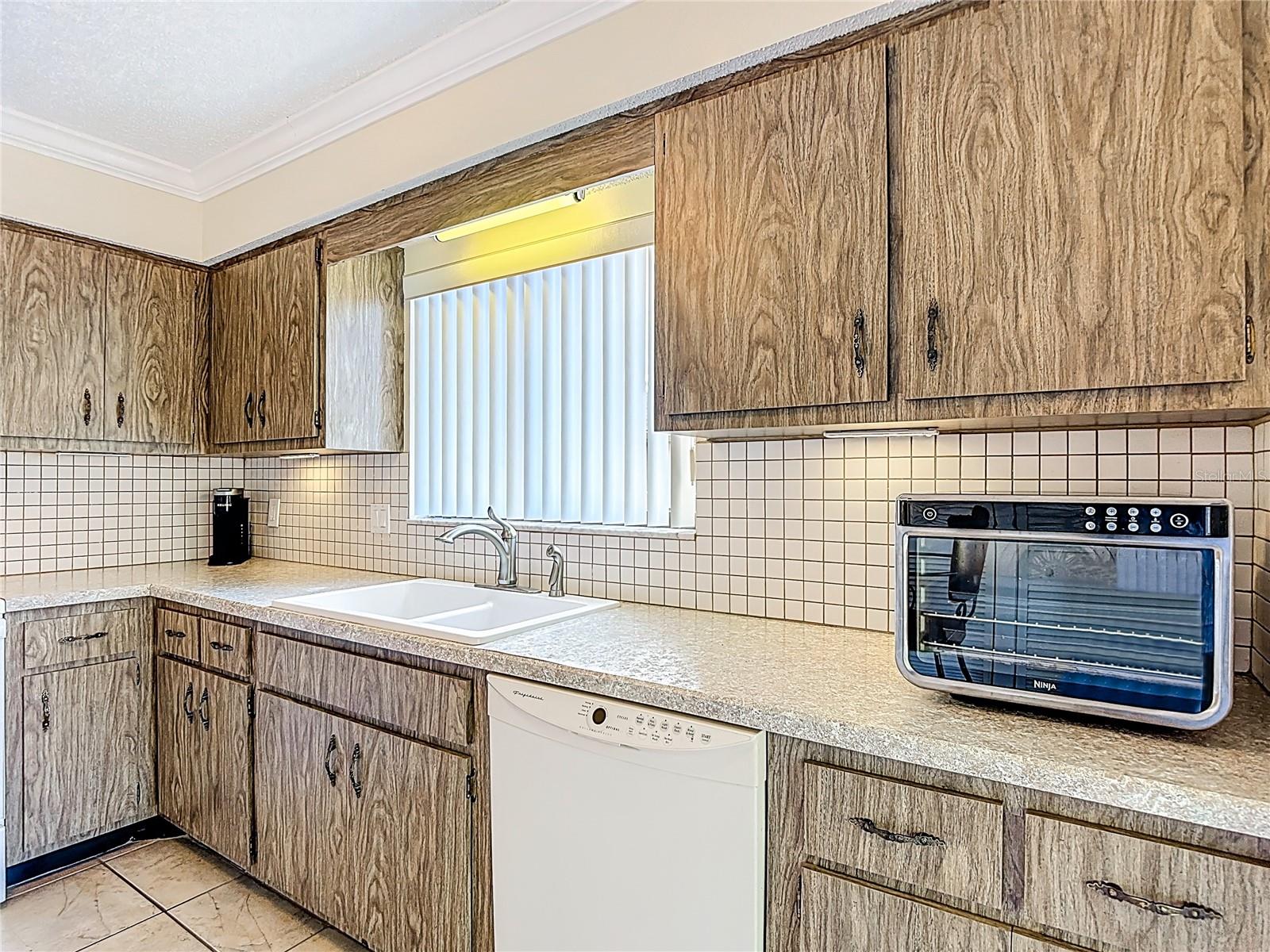 Image 24 of 81 For 12820 Wedgewood Way D