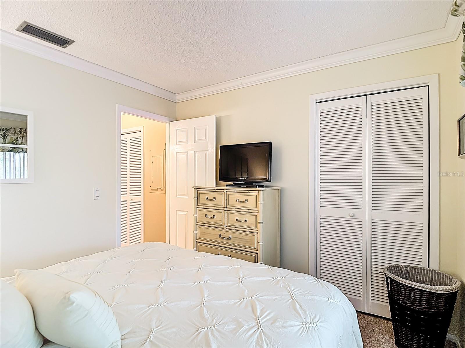 Image 35 of 81 For 12820 Wedgewood Way D