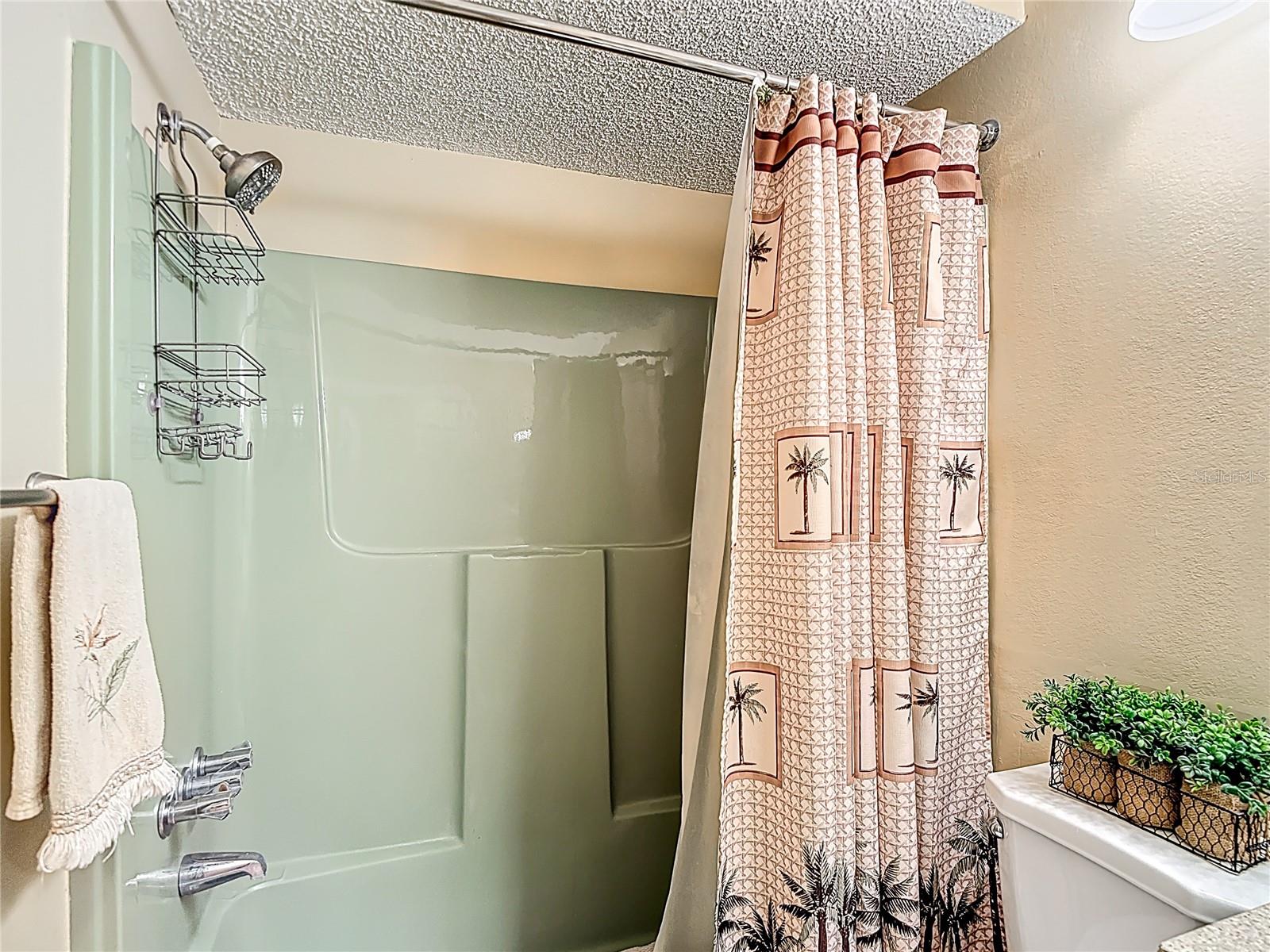 Image 37 of 81 For 12820 Wedgewood Way D