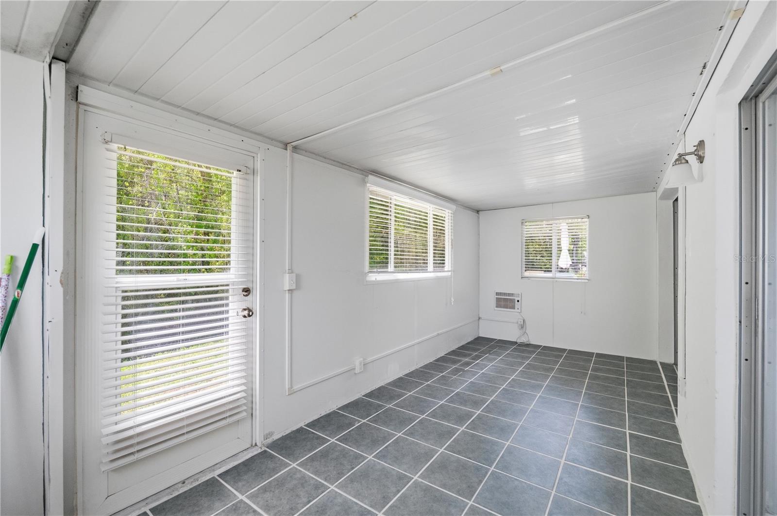 Image 13 of 34 For 11805 Bayonet Lane 11805