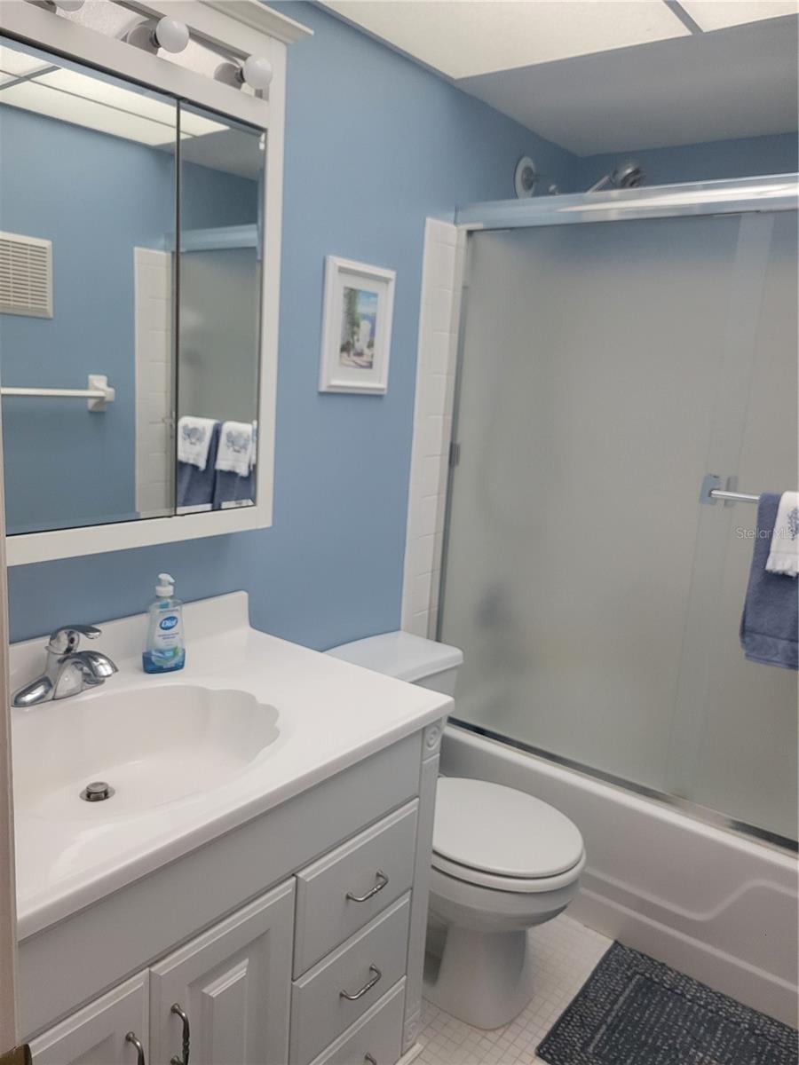 Image 26 of 55 For 9950 62nd Terrace N 417