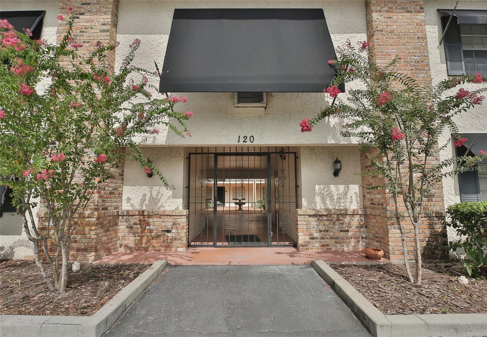 Image 14 of 15 For 120 Church Avenue 101