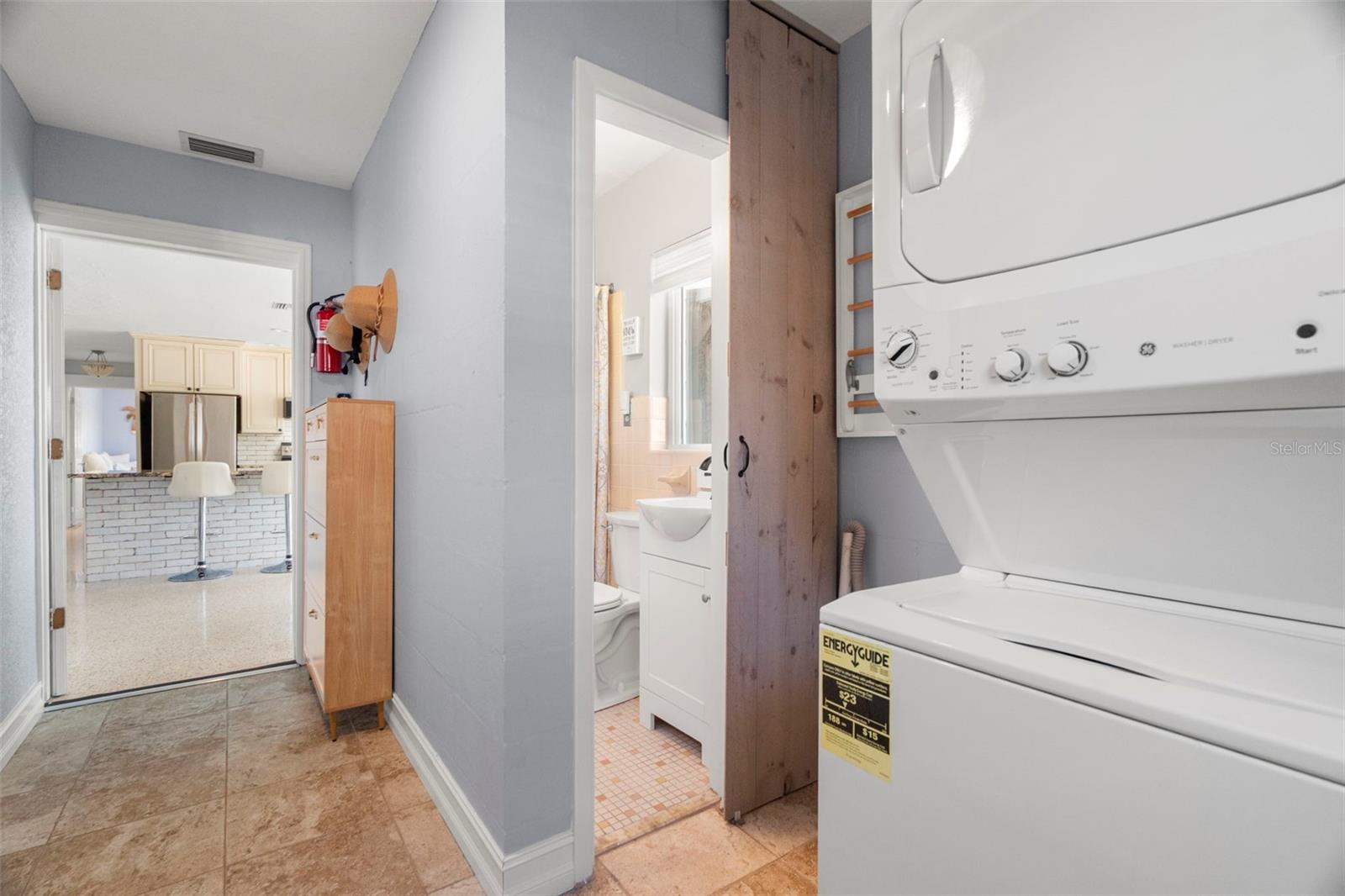 Image 18 of 44 For 6506 Hillside Avenue