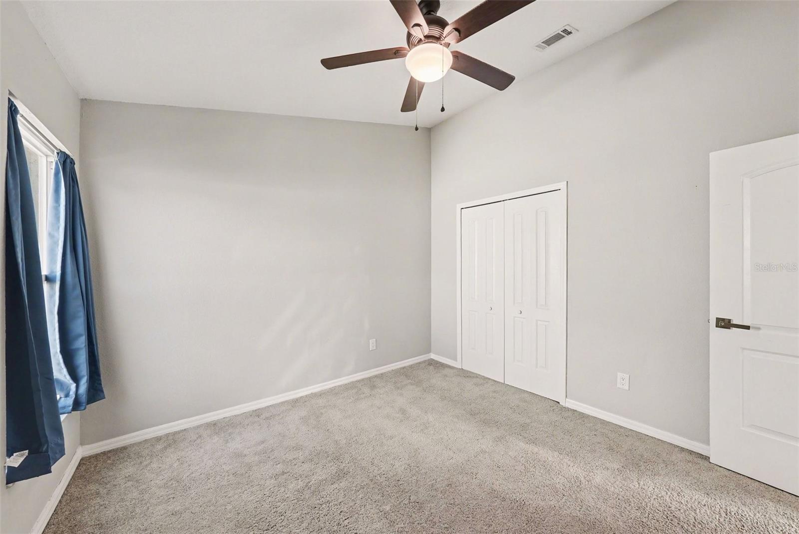 Image 17 of 23 For 12524 Midpointe Drive