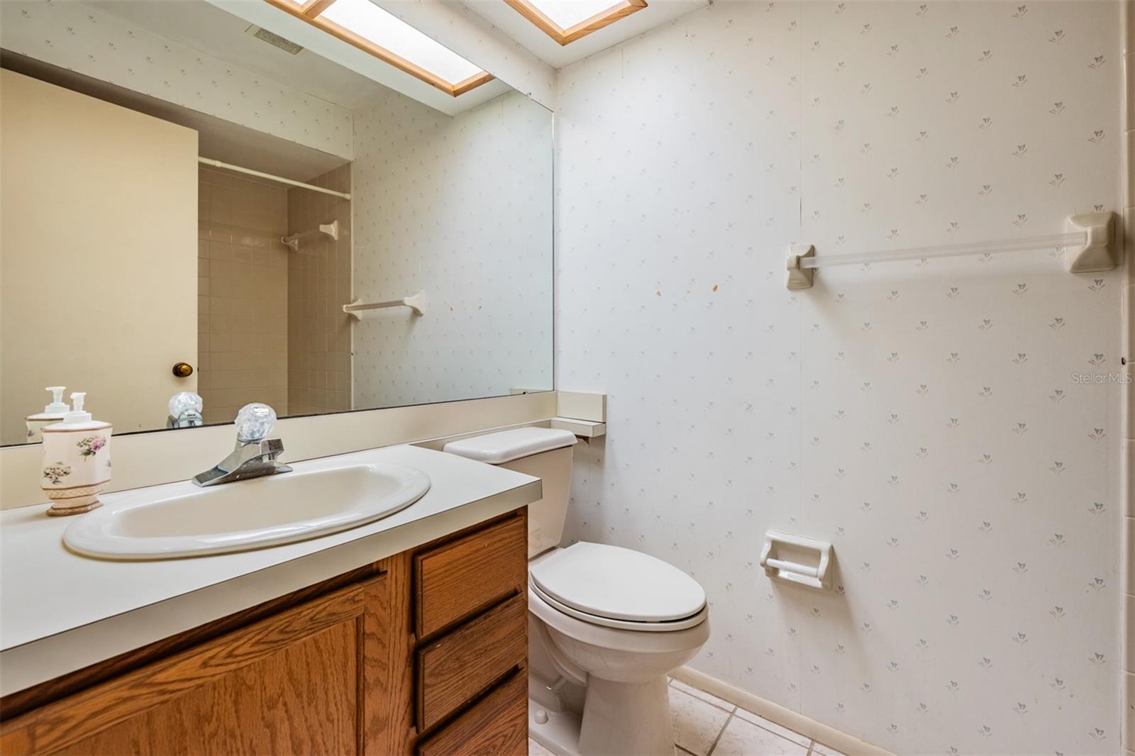 Image 20 of 34 For 3960 Mermoor Drive