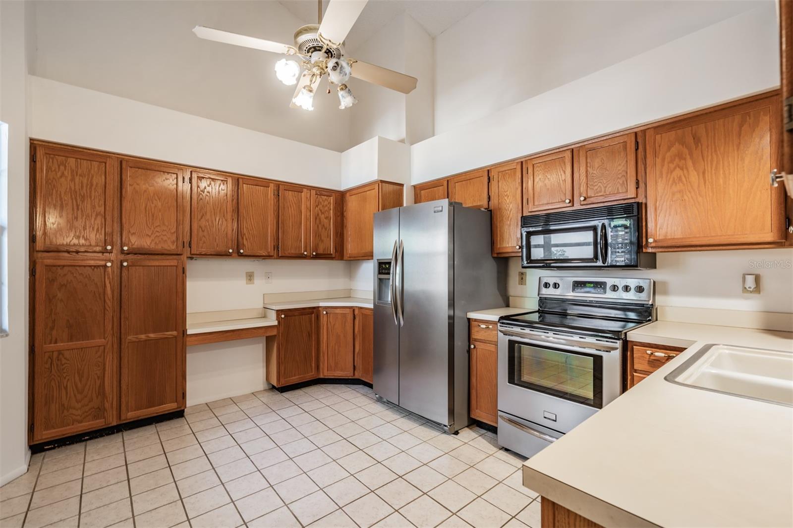 Image 4 of 34 For 3960 Mermoor Drive