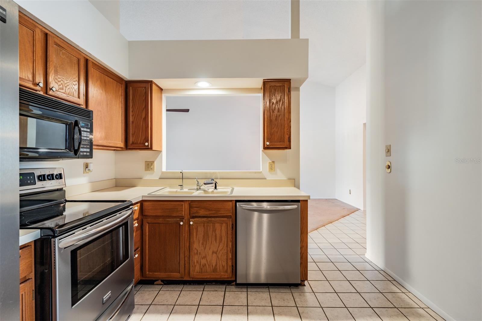 Image 6 of 34 For 3960 Mermoor Drive