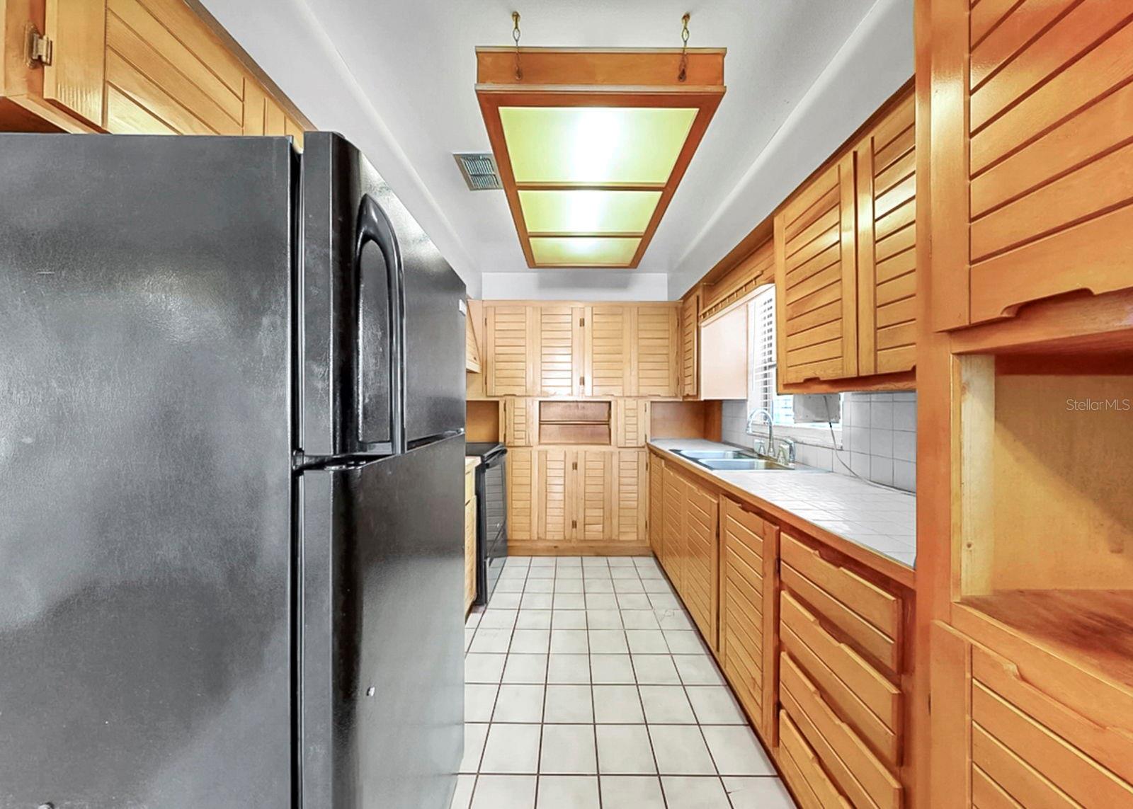 Image 17 of 60 For 1006 Saxon Court