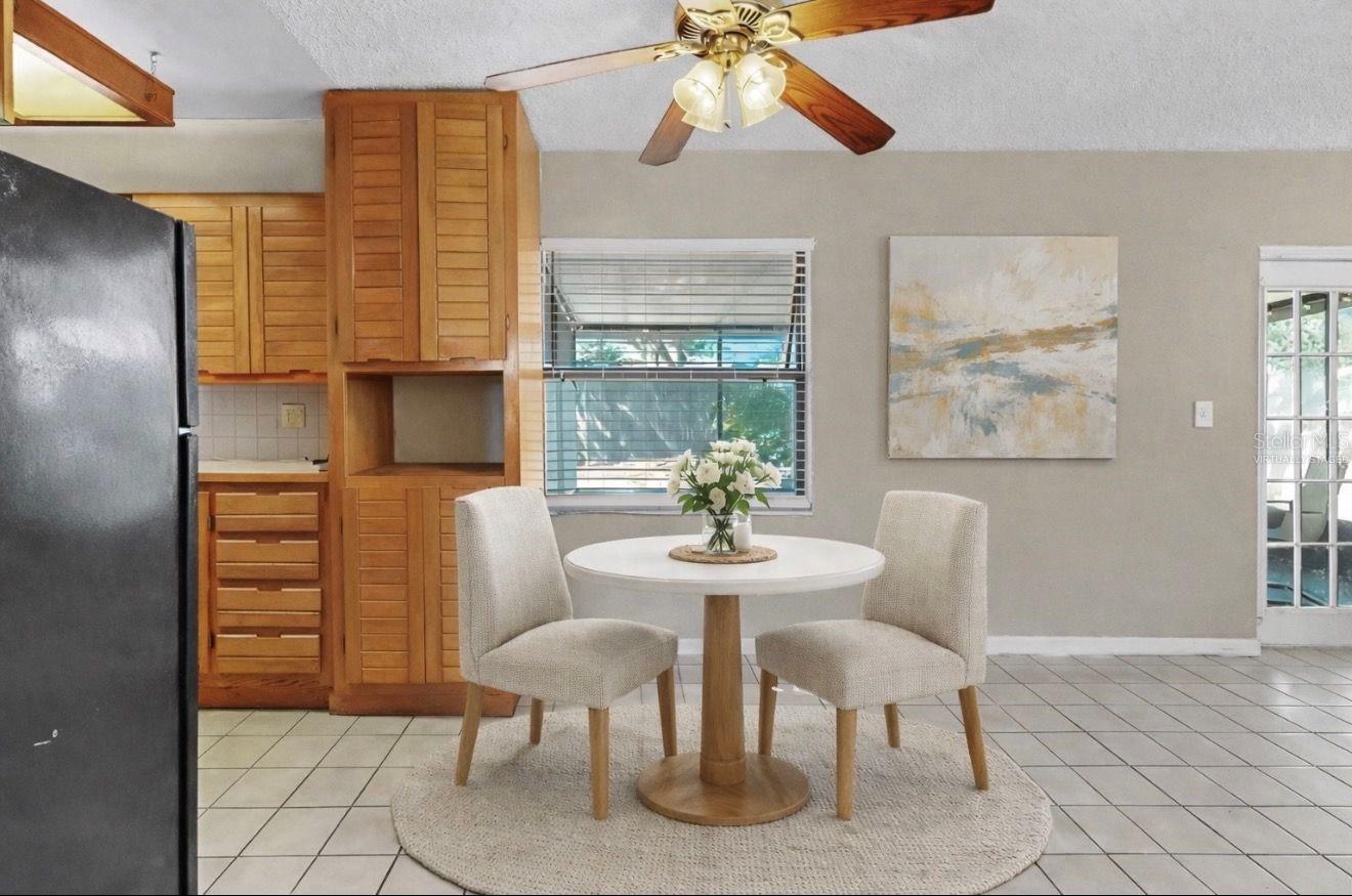 Image 19 of 60 For 1006 Saxon Court