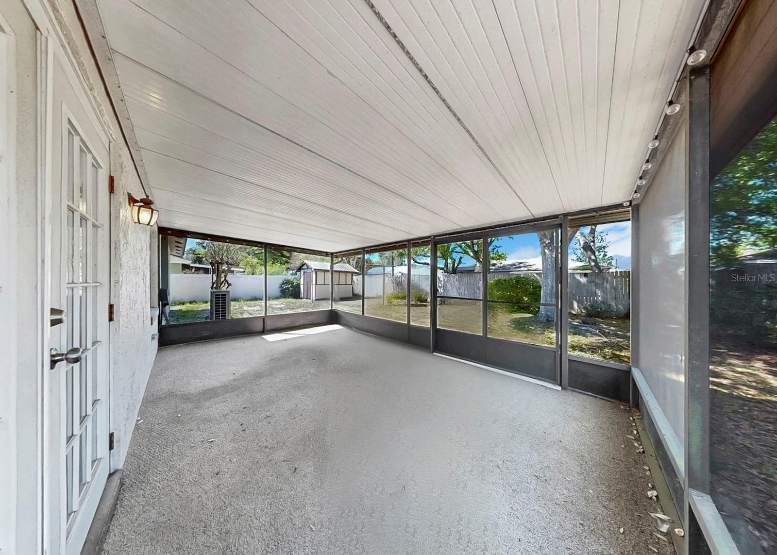 Image 40 of 60 For 1006 Saxon Court