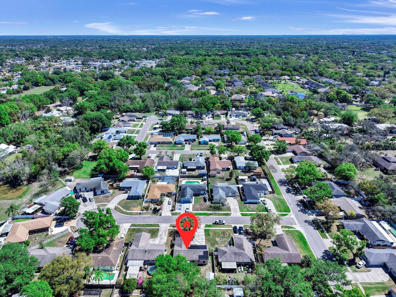 Image 49 of 60 For 1006 Saxon Court