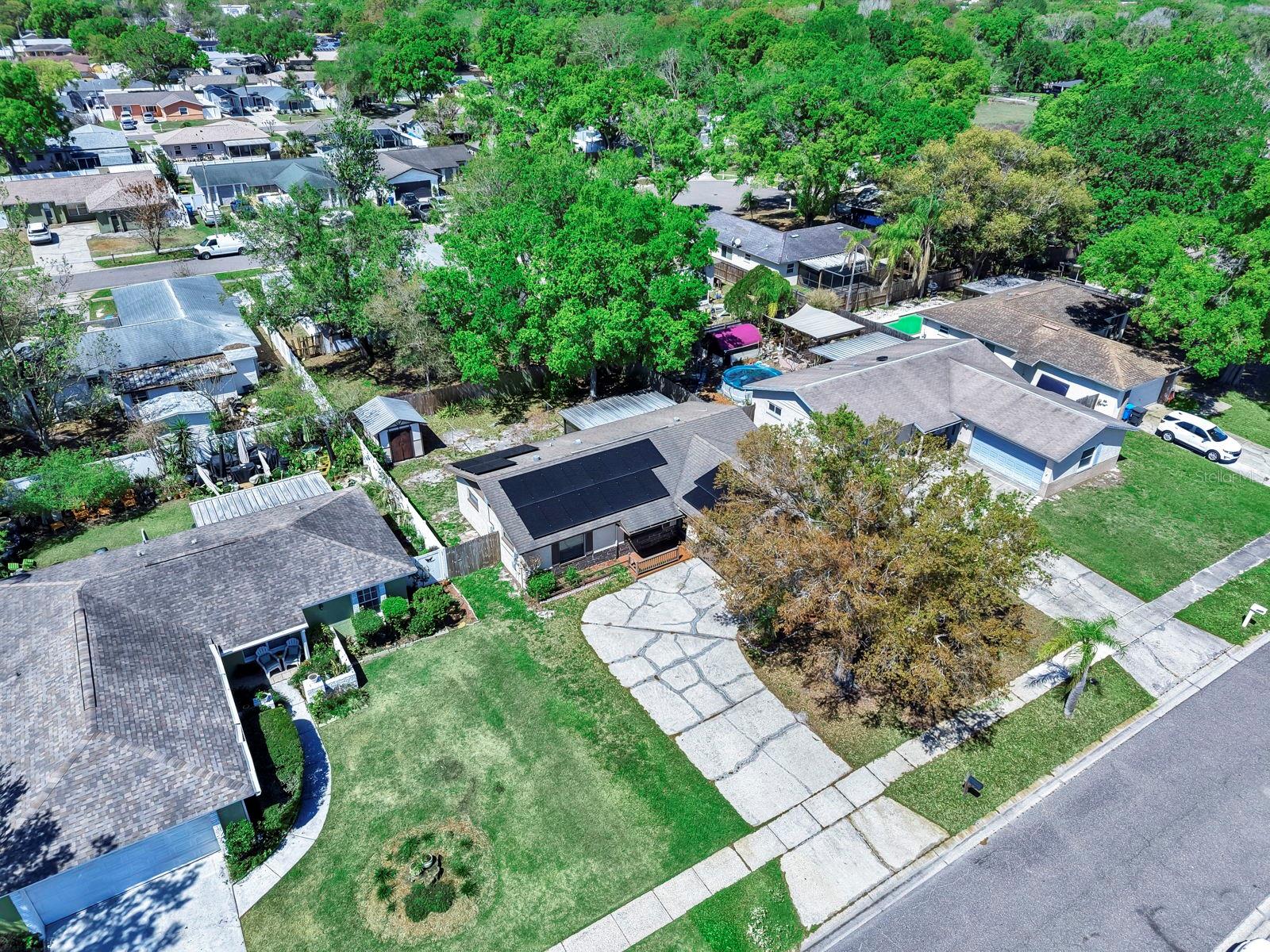 Image 53 of 60 For 1006 Saxon Court