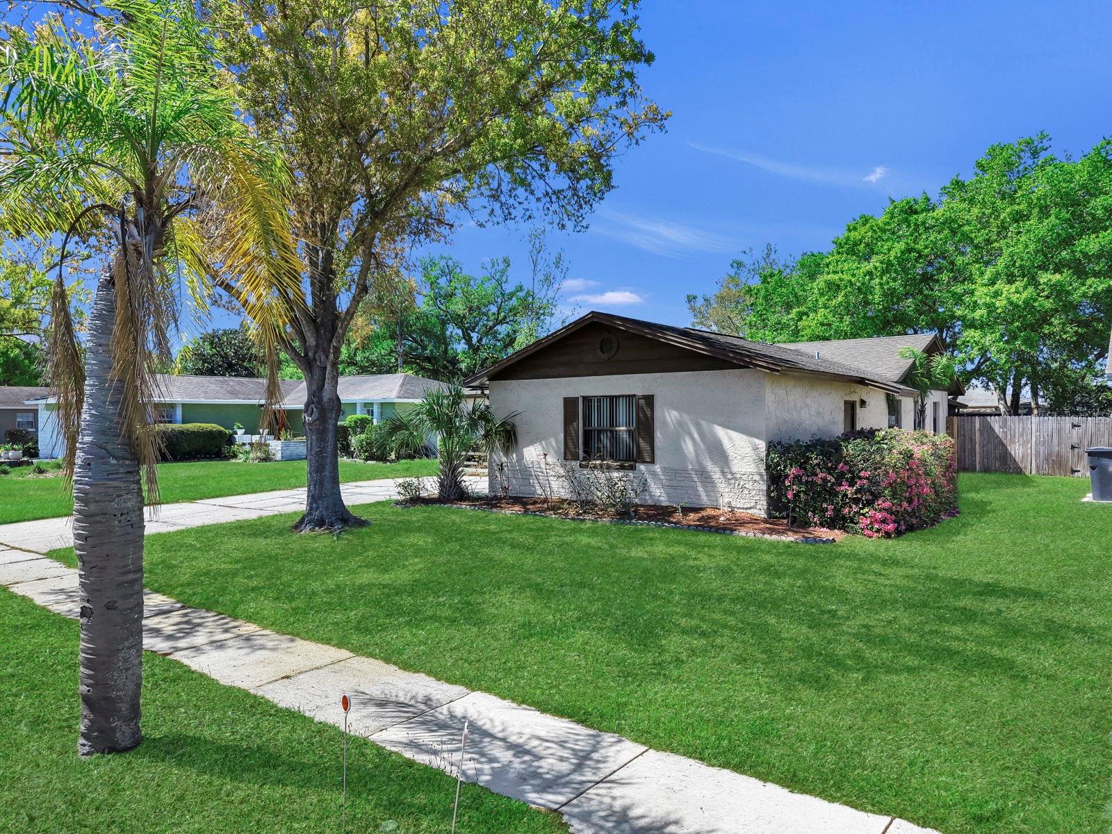 Image 56 of 60 For 1006 Saxon Court