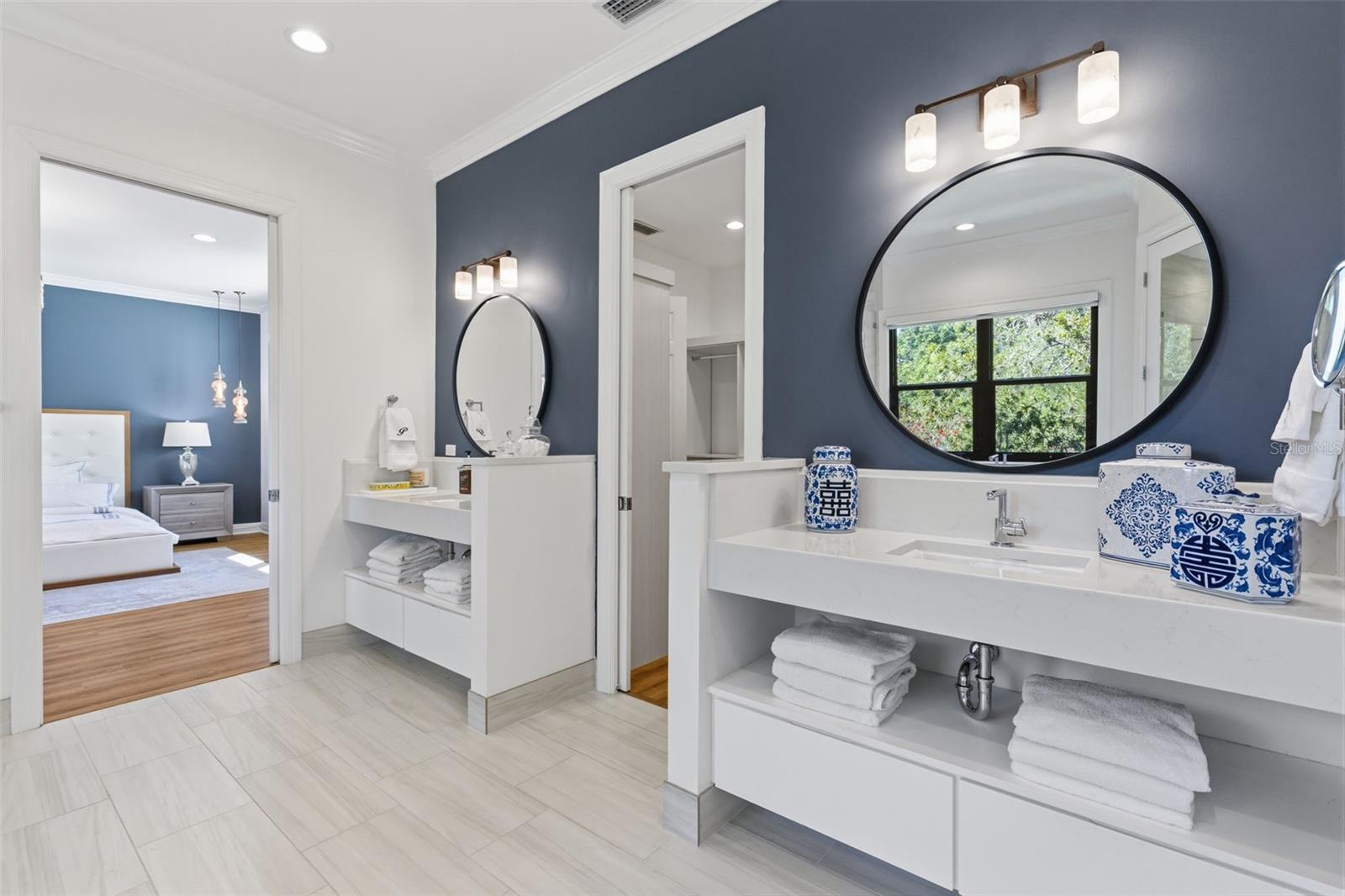 Image 27 of 82 For 904 Anchorage Road