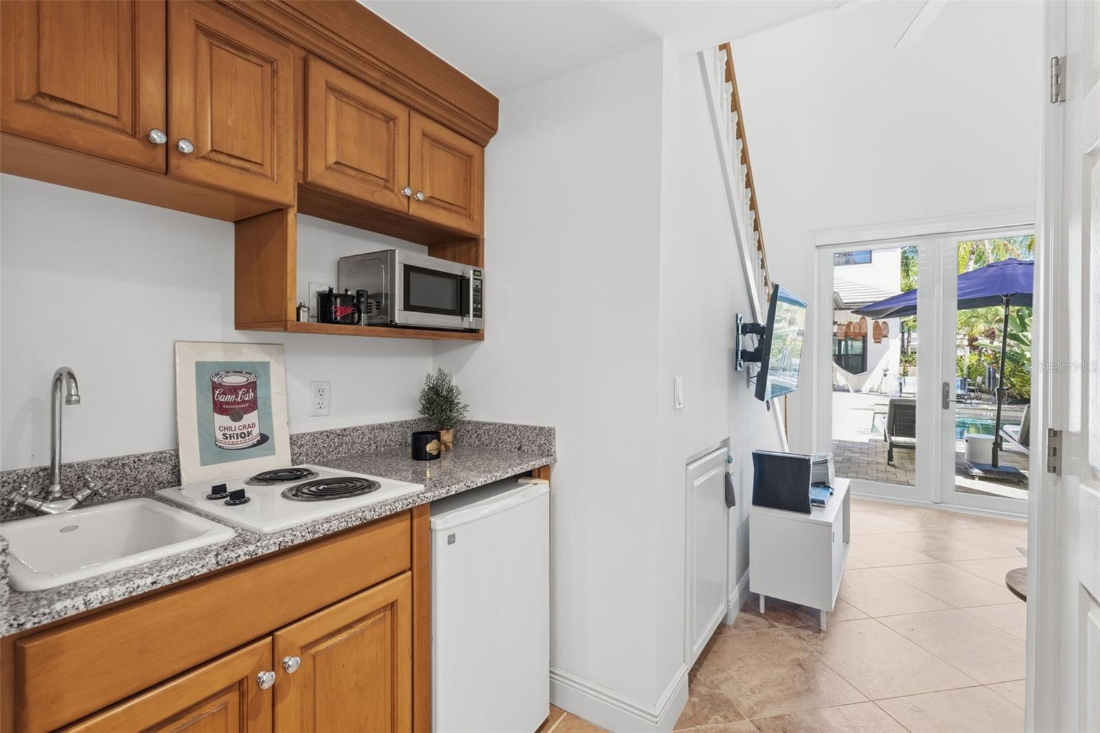 Image 48 of 82 For 904 Anchorage Road