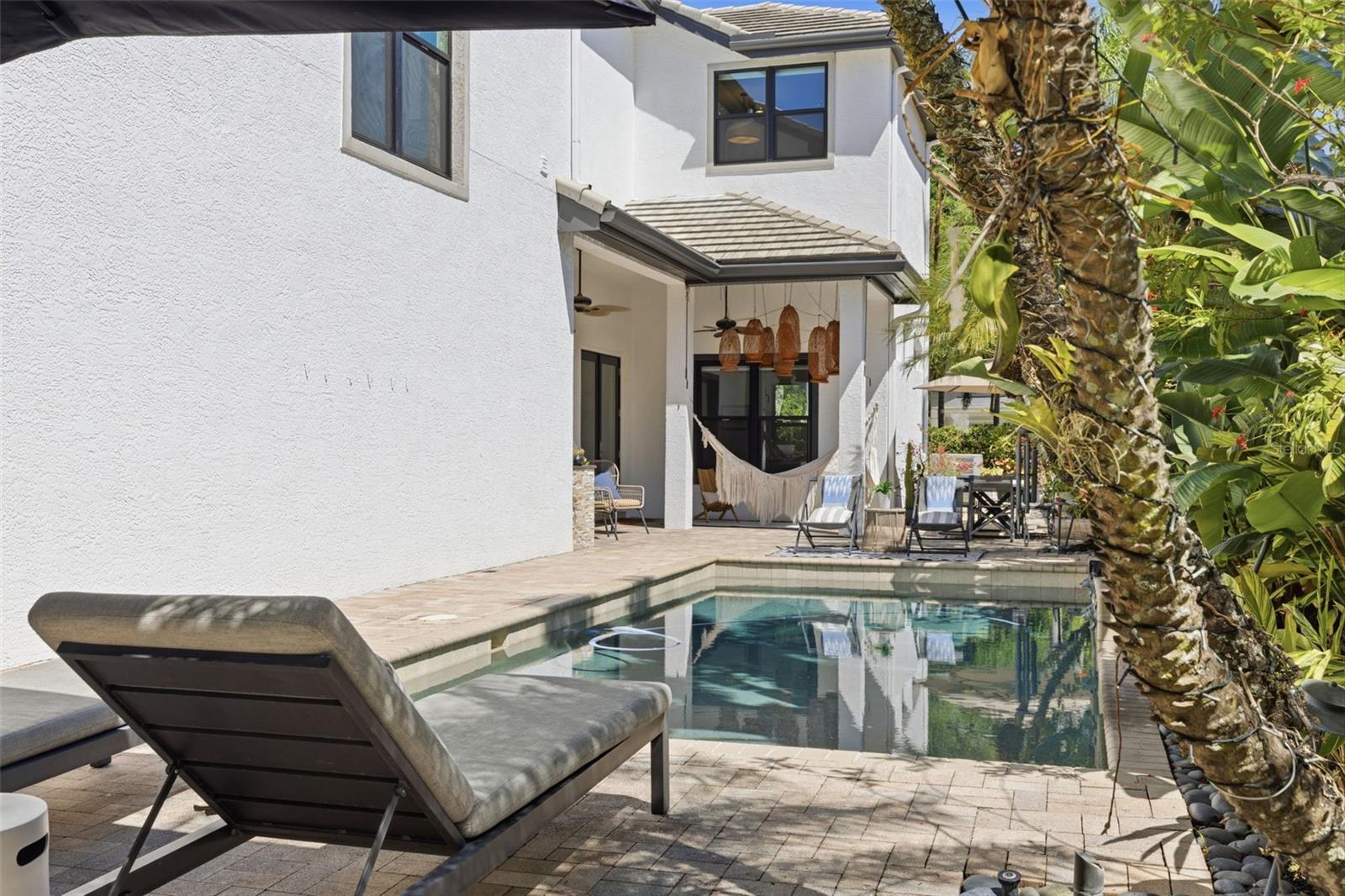 Image 56 of 82 For 904 Anchorage Road