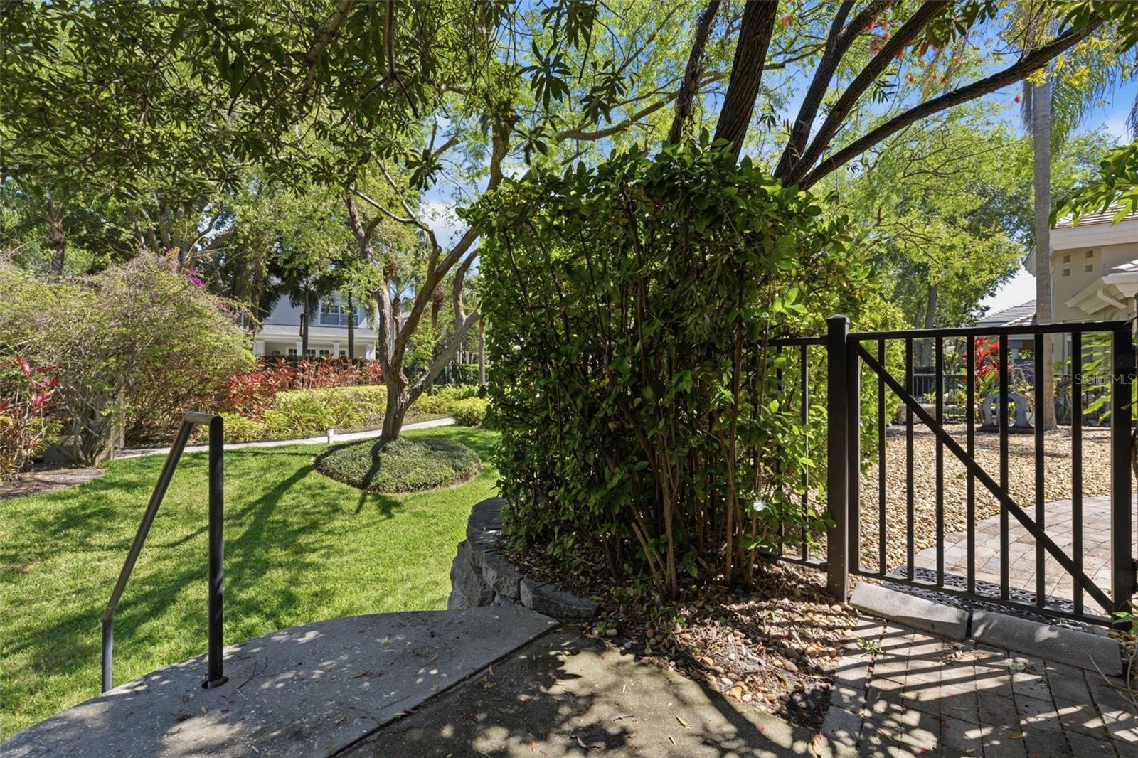 Image 70 of 82 For 904 Anchorage Road