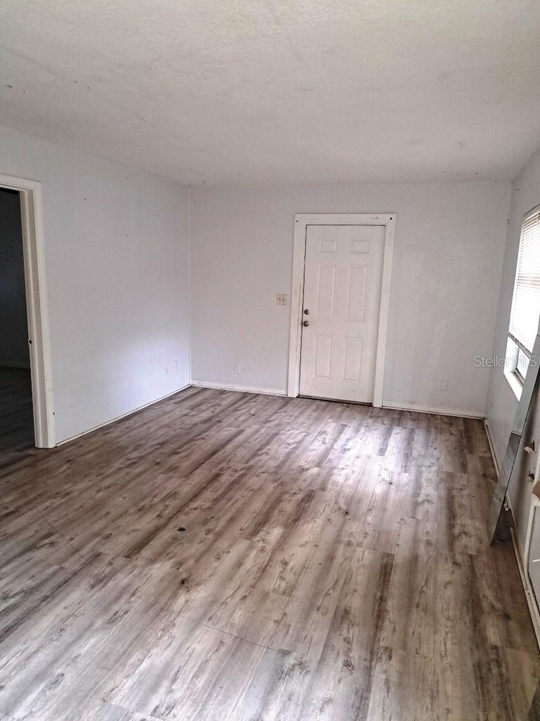 Image 12 of 18 For 5012 26th Avenue S