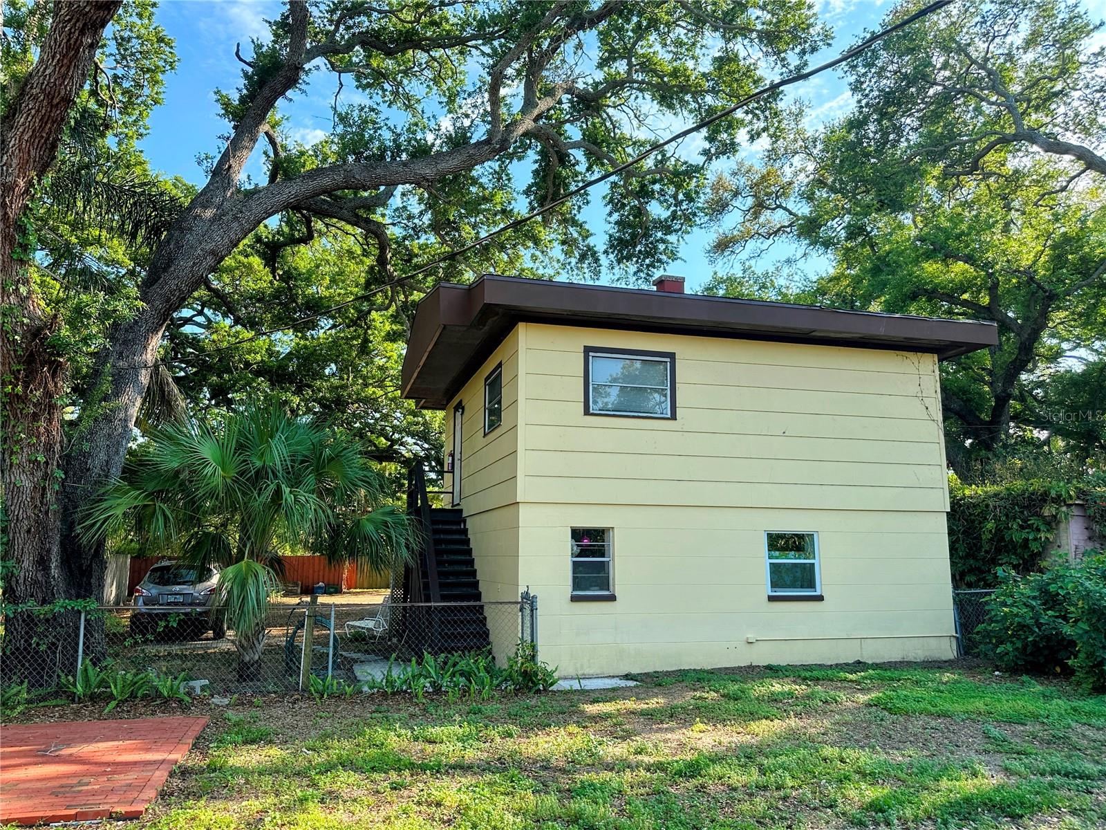 Image 4 of 18 For 5012 26th Avenue S