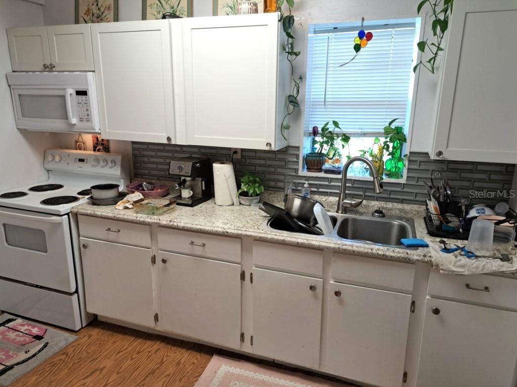 Image 9 of 18 For 5012 26th Avenue S