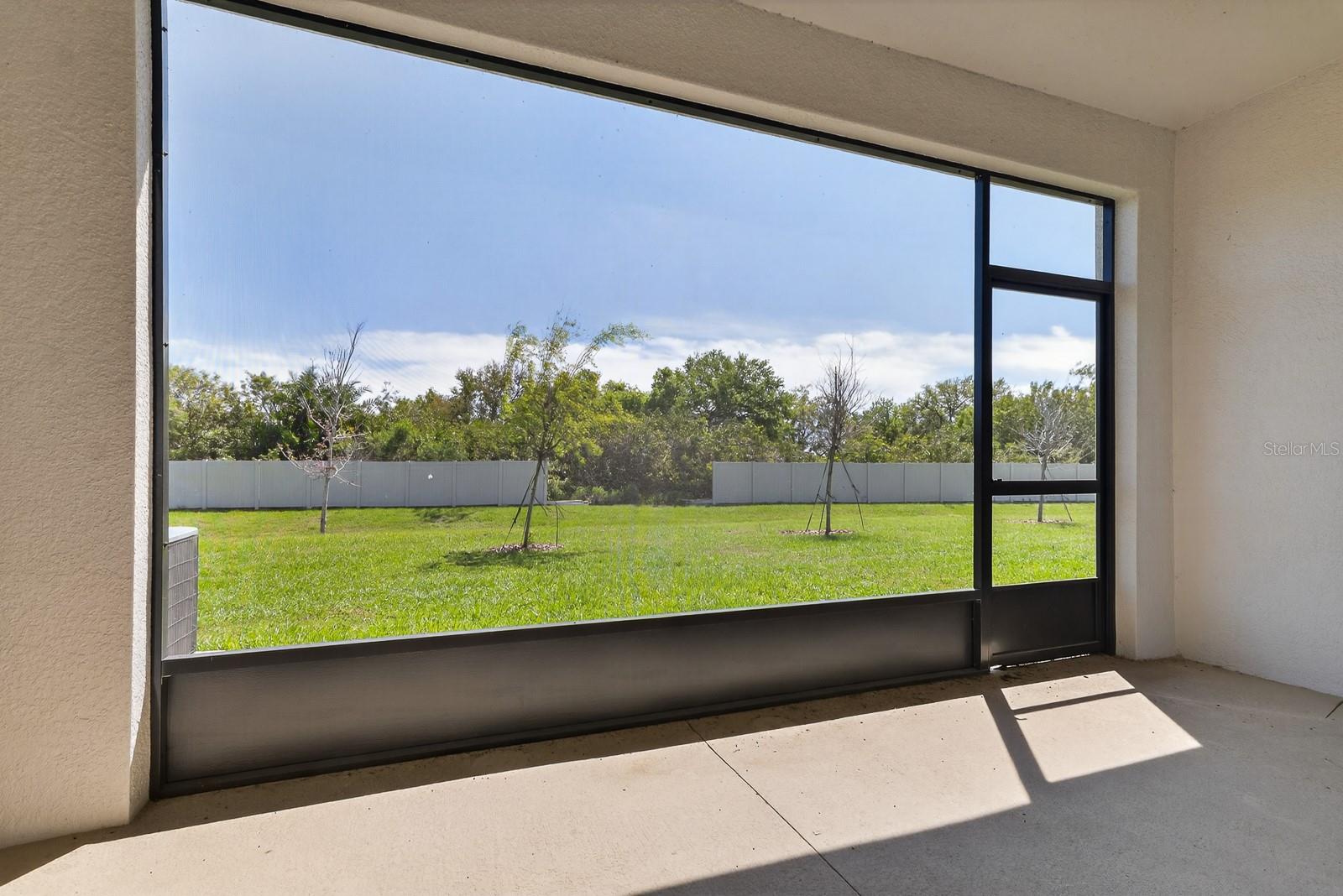 Image 27 of 38 For 350 Mangrove Shade Circle
