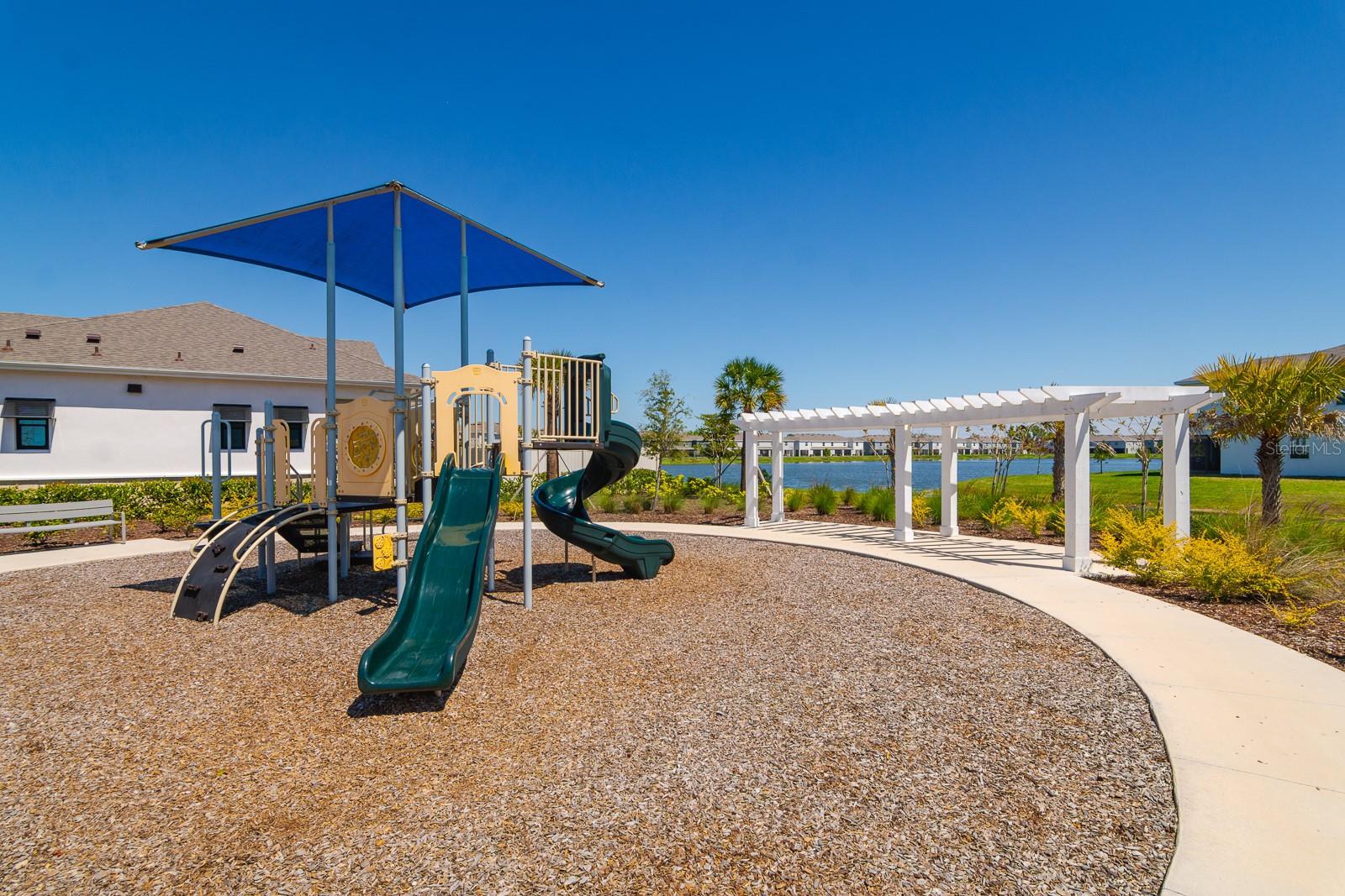 Image 38 of 38 For 350 Mangrove Shade Circle