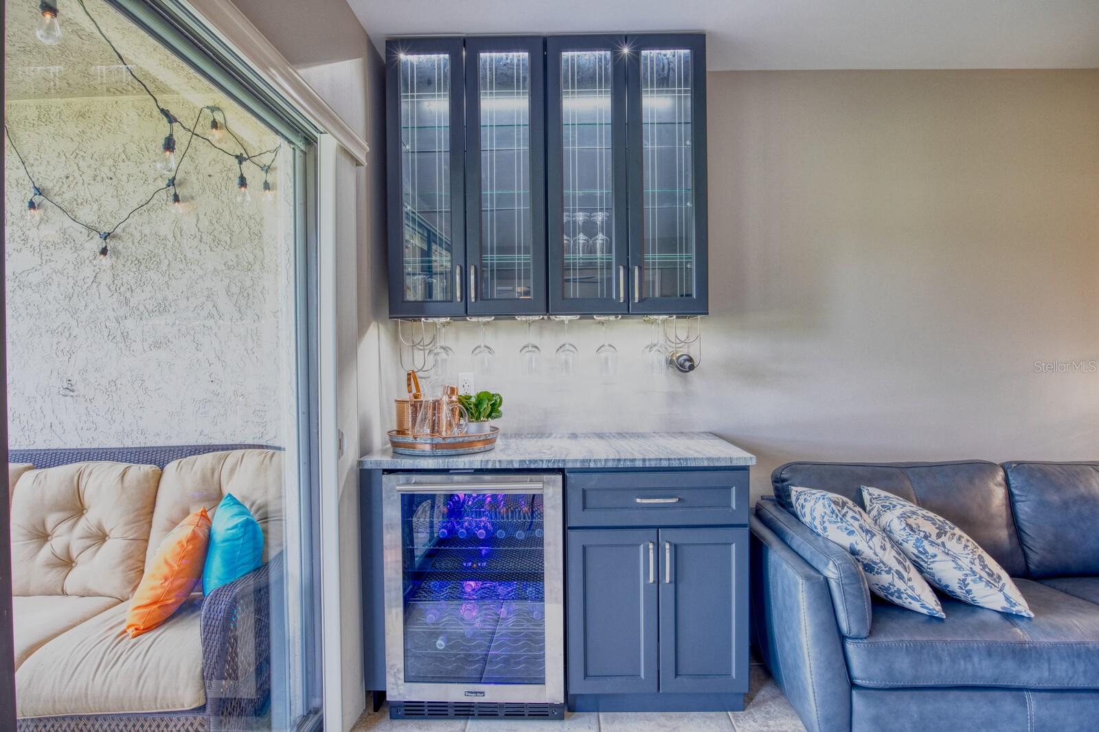 Image 19 of 47 For 5640 Golf Pointe Drive 101