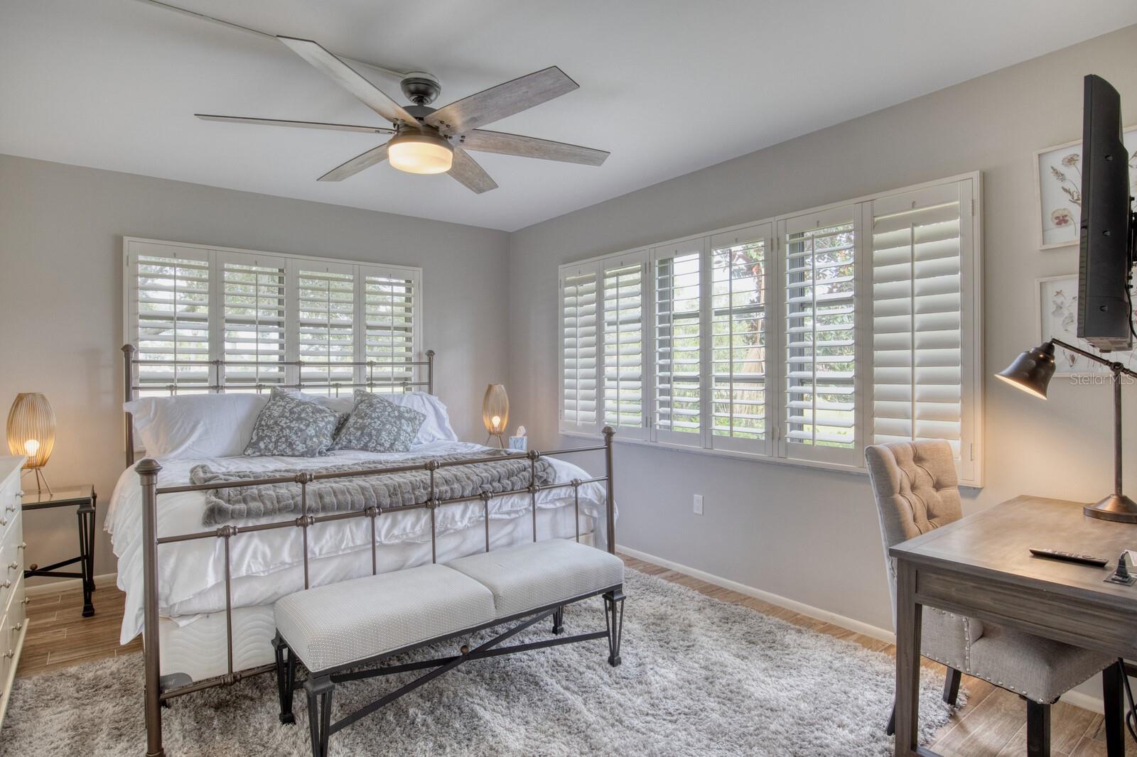 Image 21 of 47 For 5640 Golf Pointe Drive 101