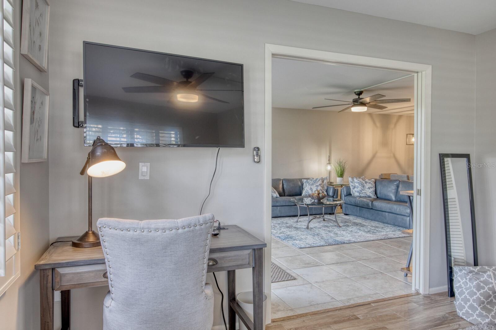 Image 23 of 47 For 5640 Golf Pointe Drive 101