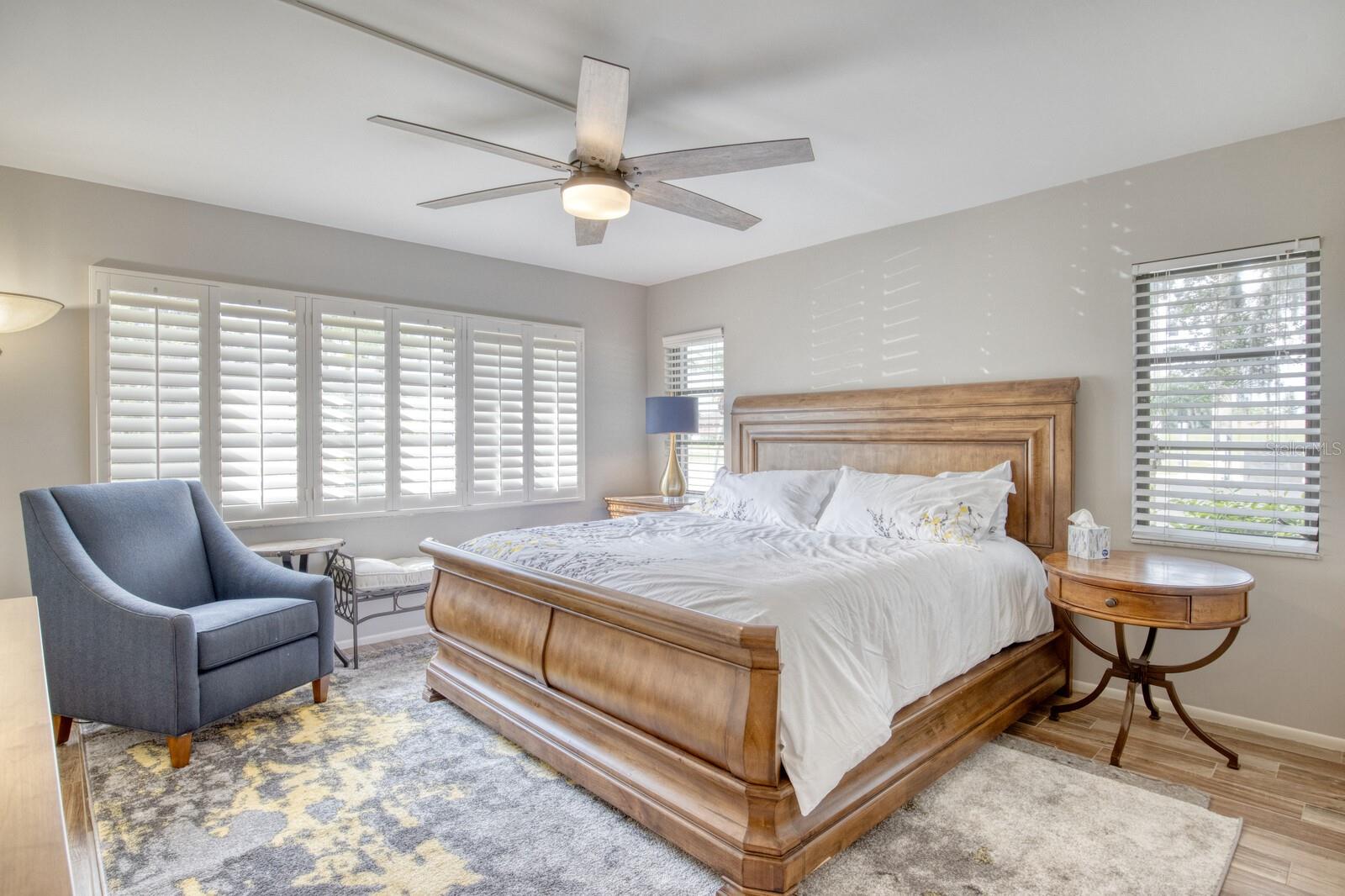 Image 28 of 47 For 5640 Golf Pointe Drive 101