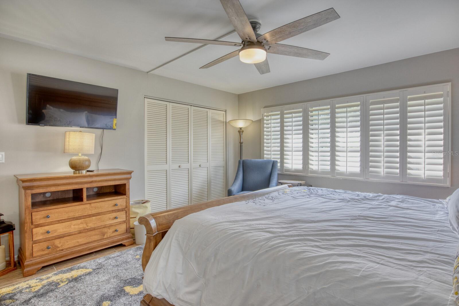 Image 30 of 47 For 5640 Golf Pointe Drive 101