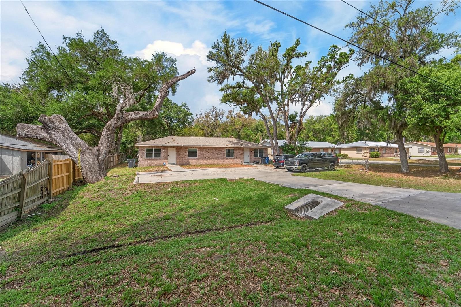 Image 10 of 48 For 5502 Peach Avenue